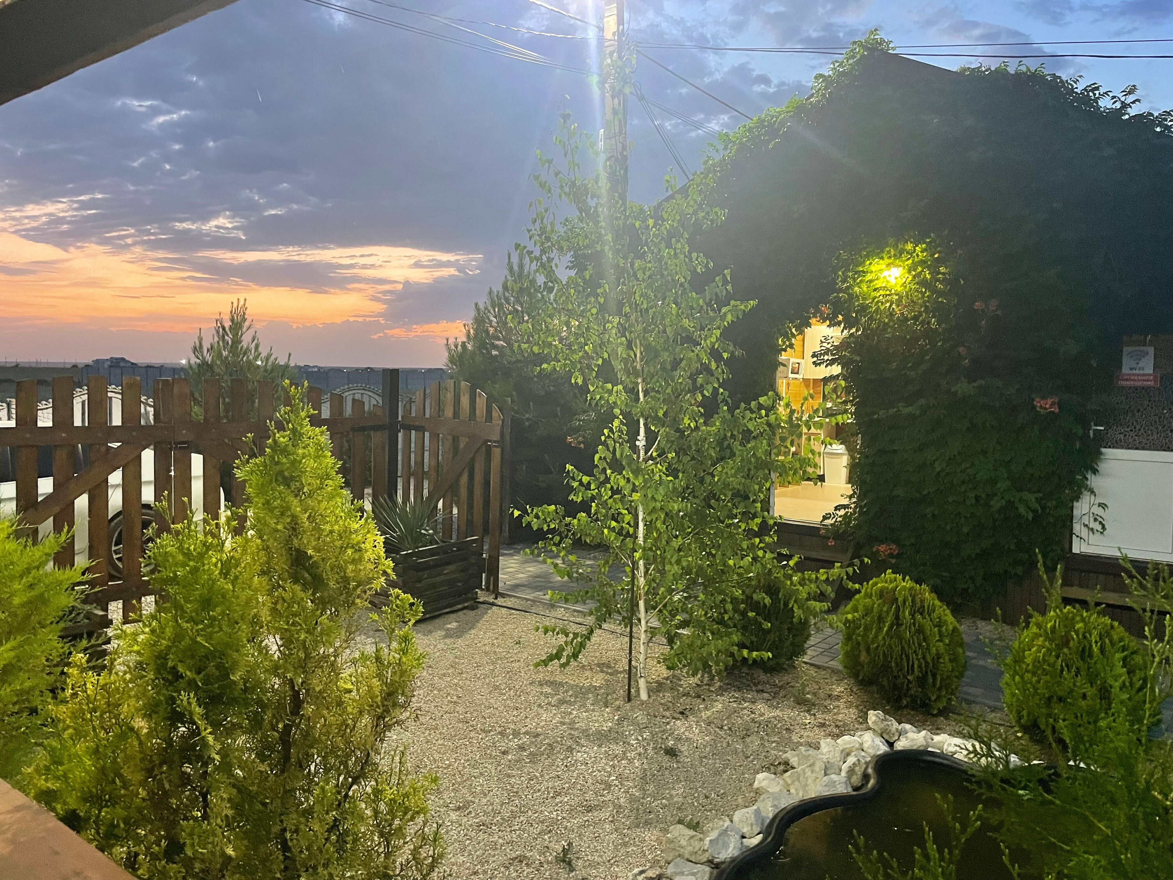 Трехместный номер с террасой