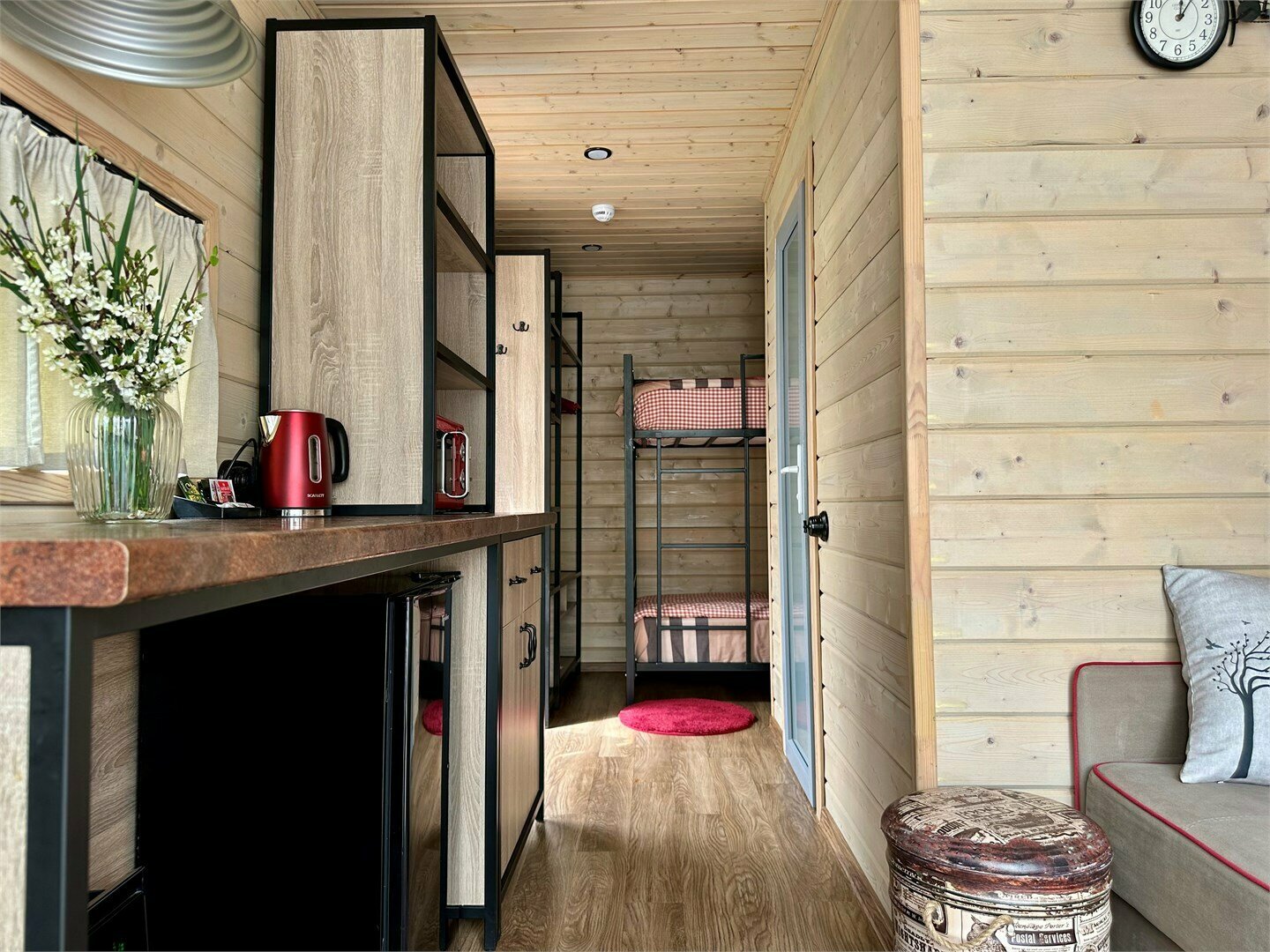 Семейный номер с видом на горы с террасой