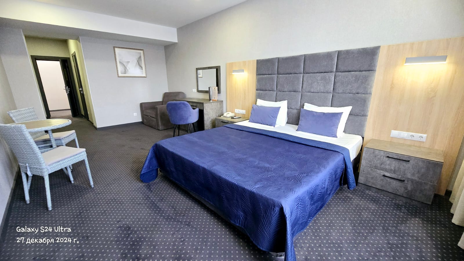 Двухместный номер с 1 кроватью и видом на горы