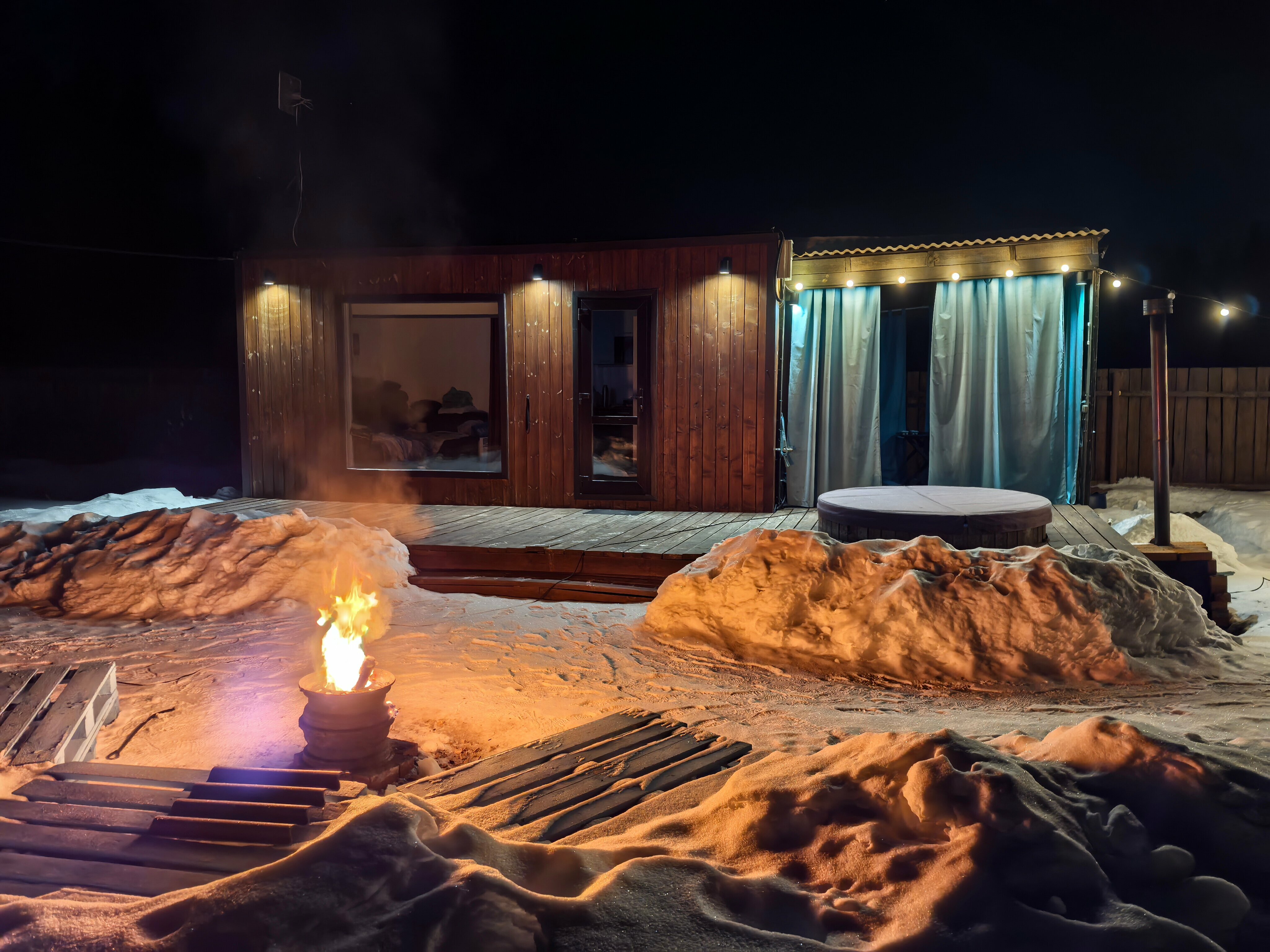 Дом с собственным бассейном