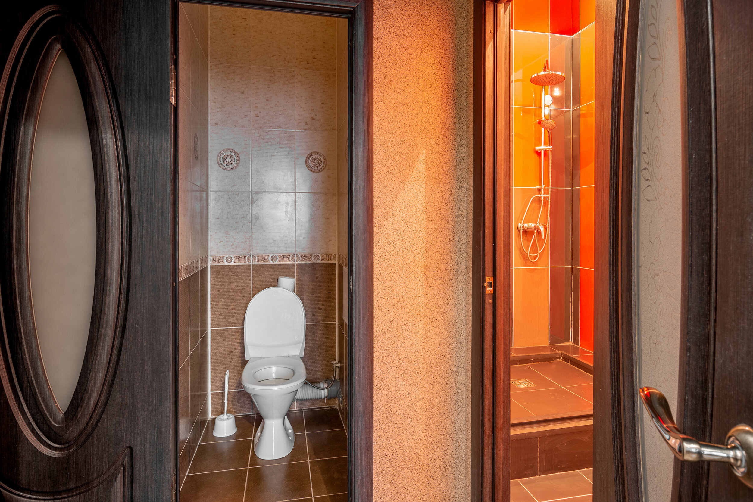 Cемейный номер с собственной ванной комнатой