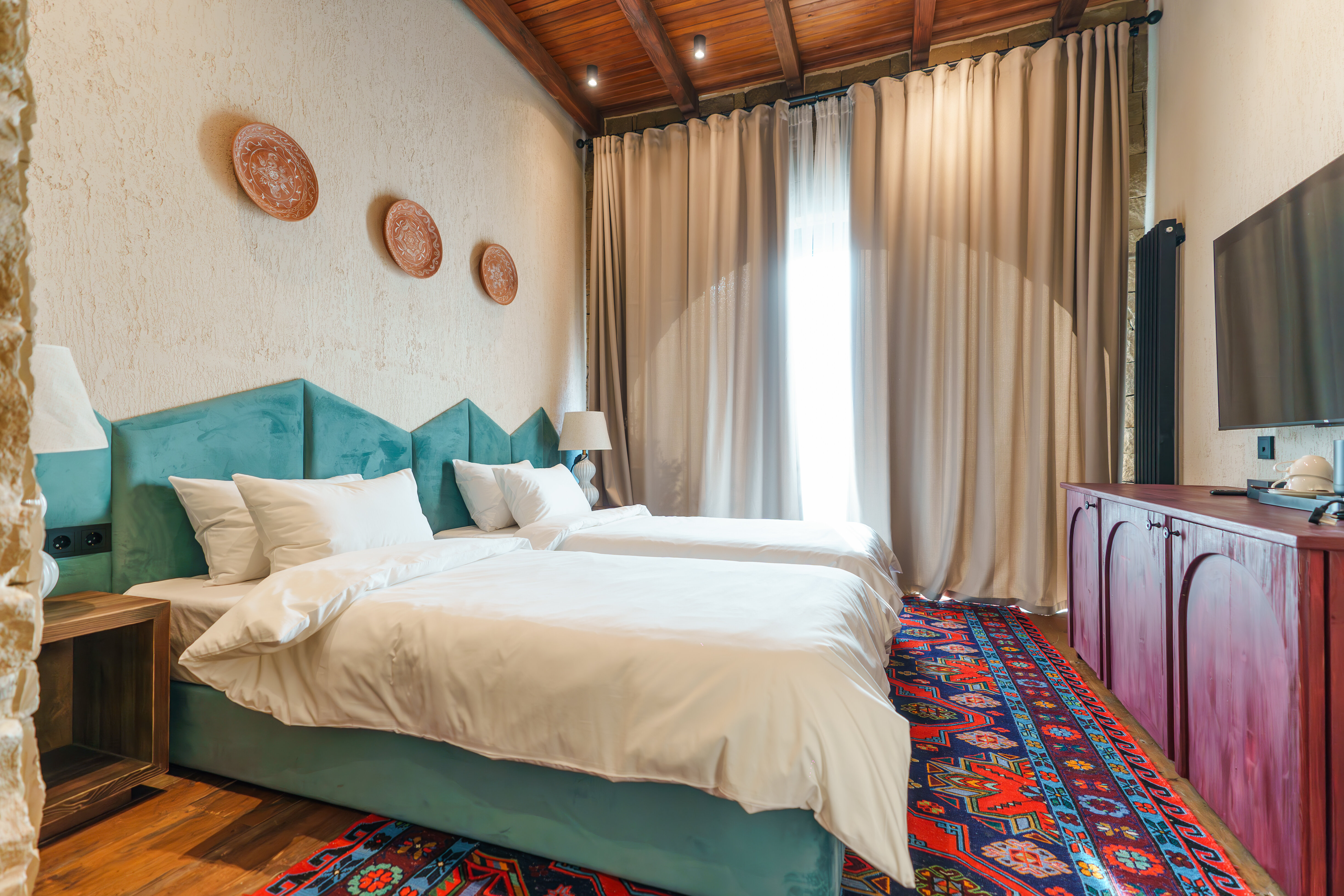 Улучшенный двухместный номер с 2 отдельными кроватями