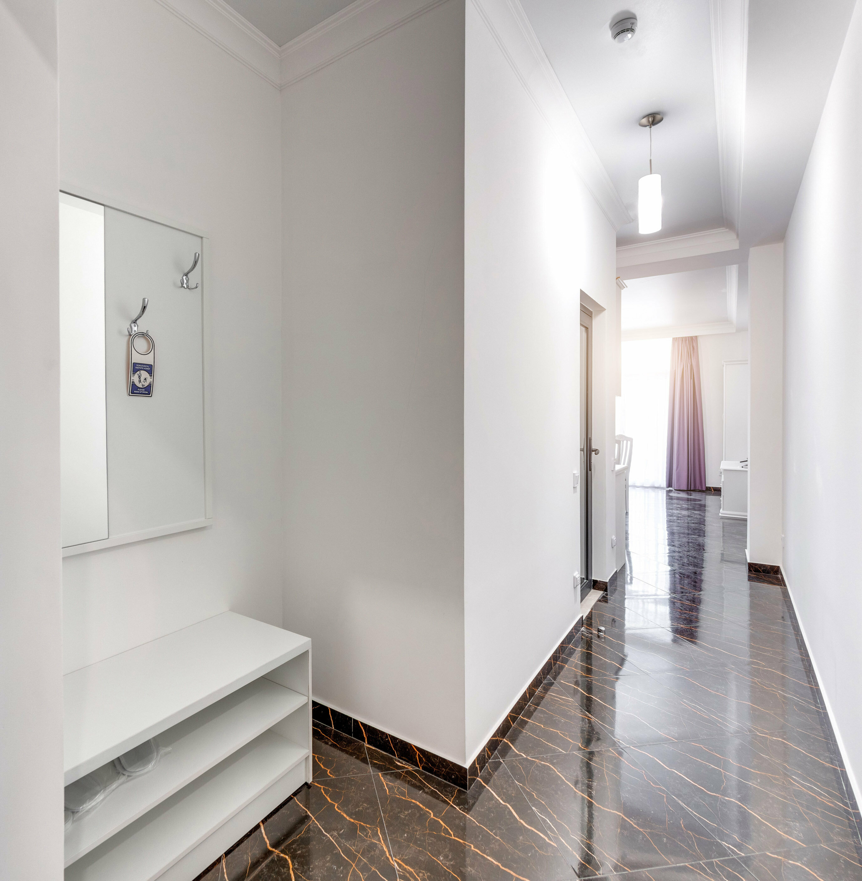 Апартаменты со спальней и кухней