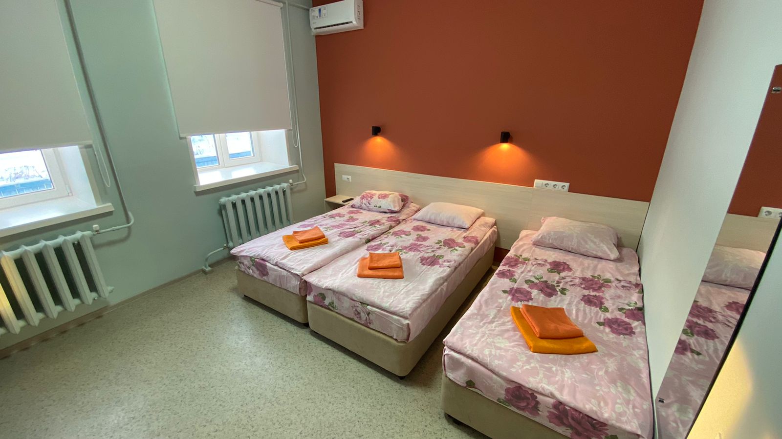 Апартаменты "Евпатория" на ул. Сулимова (2 комнаты)