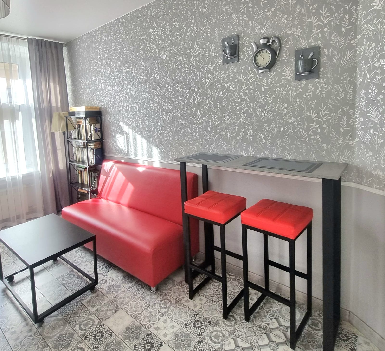 Кровать в общем номере для женщин с 4 кроватями