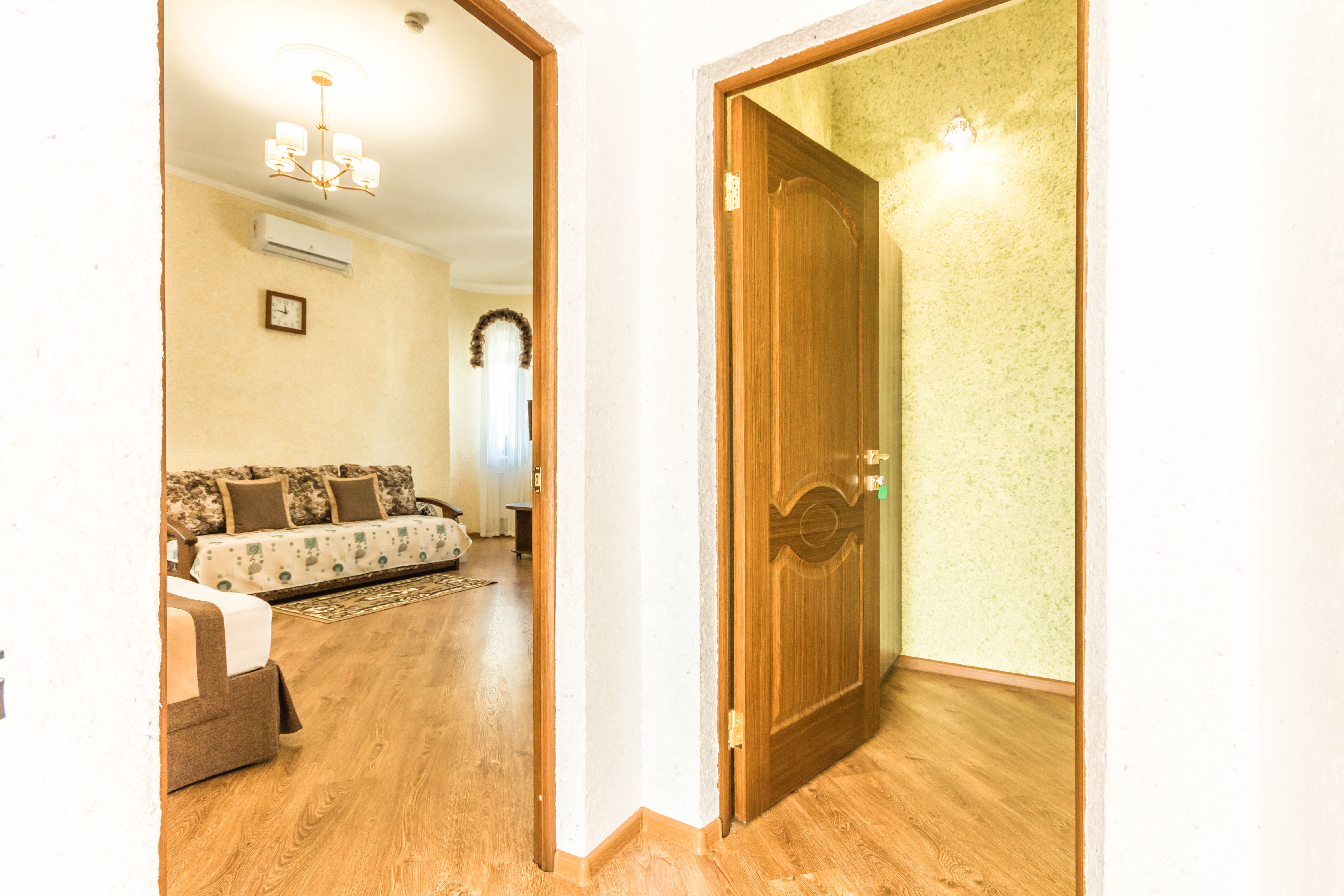 Номер 5-ти местный 2-х комнатный с кухней-гостиной