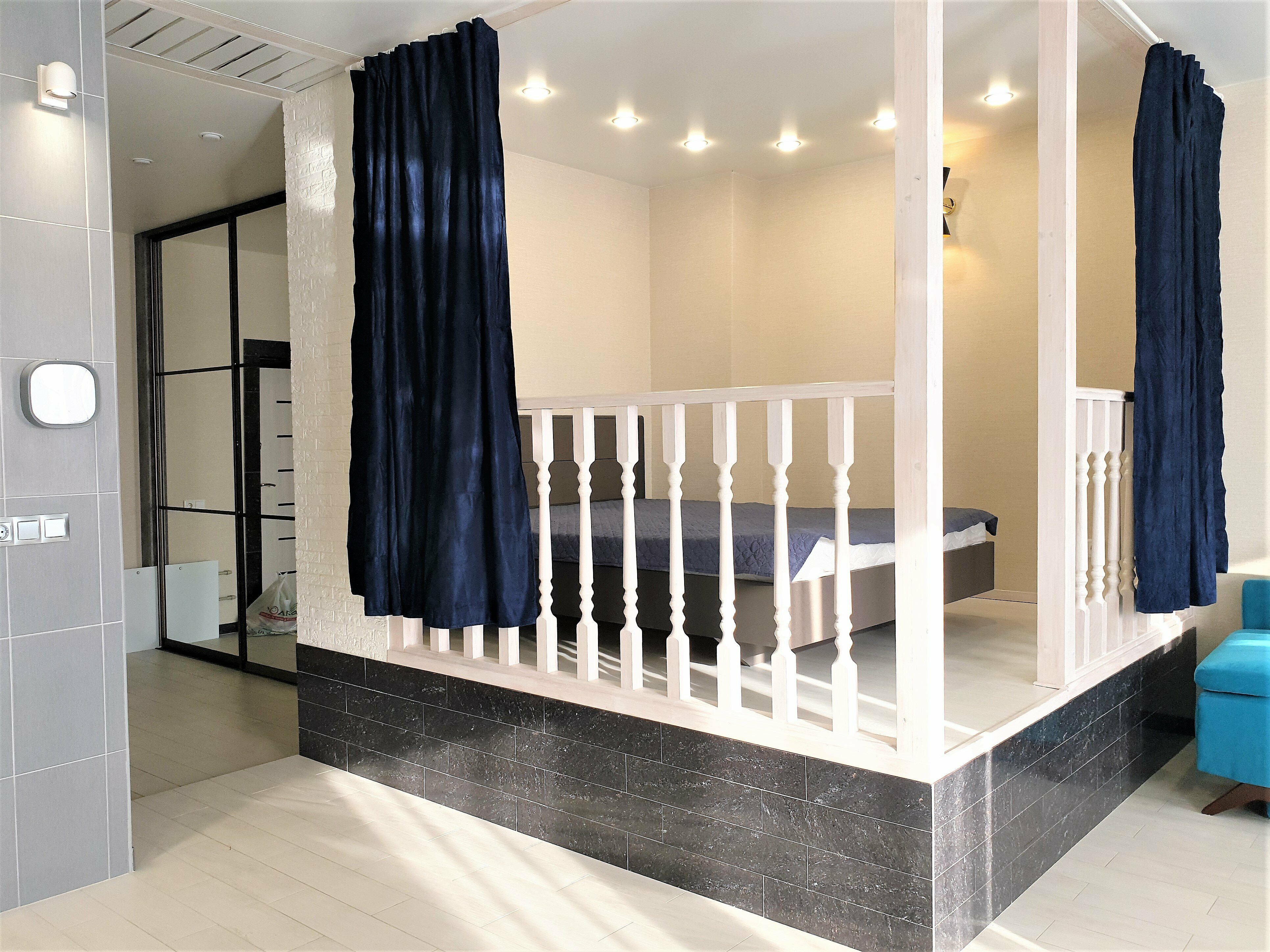 Студия с двухспальной кроватью и шикарным видом.