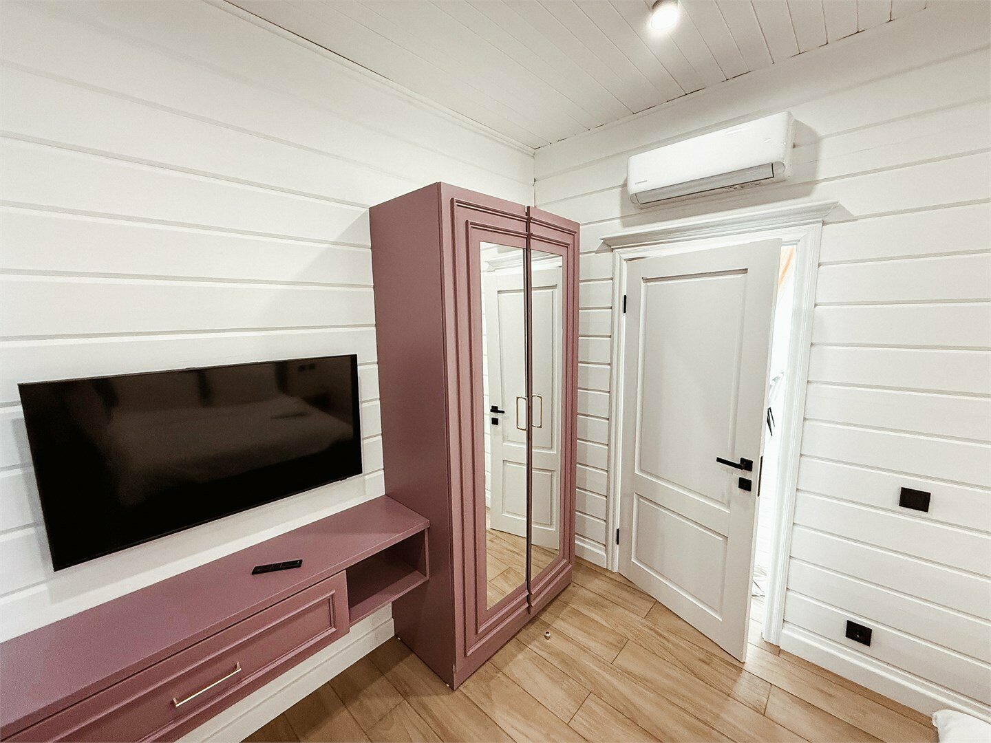 Дом с видом на лес