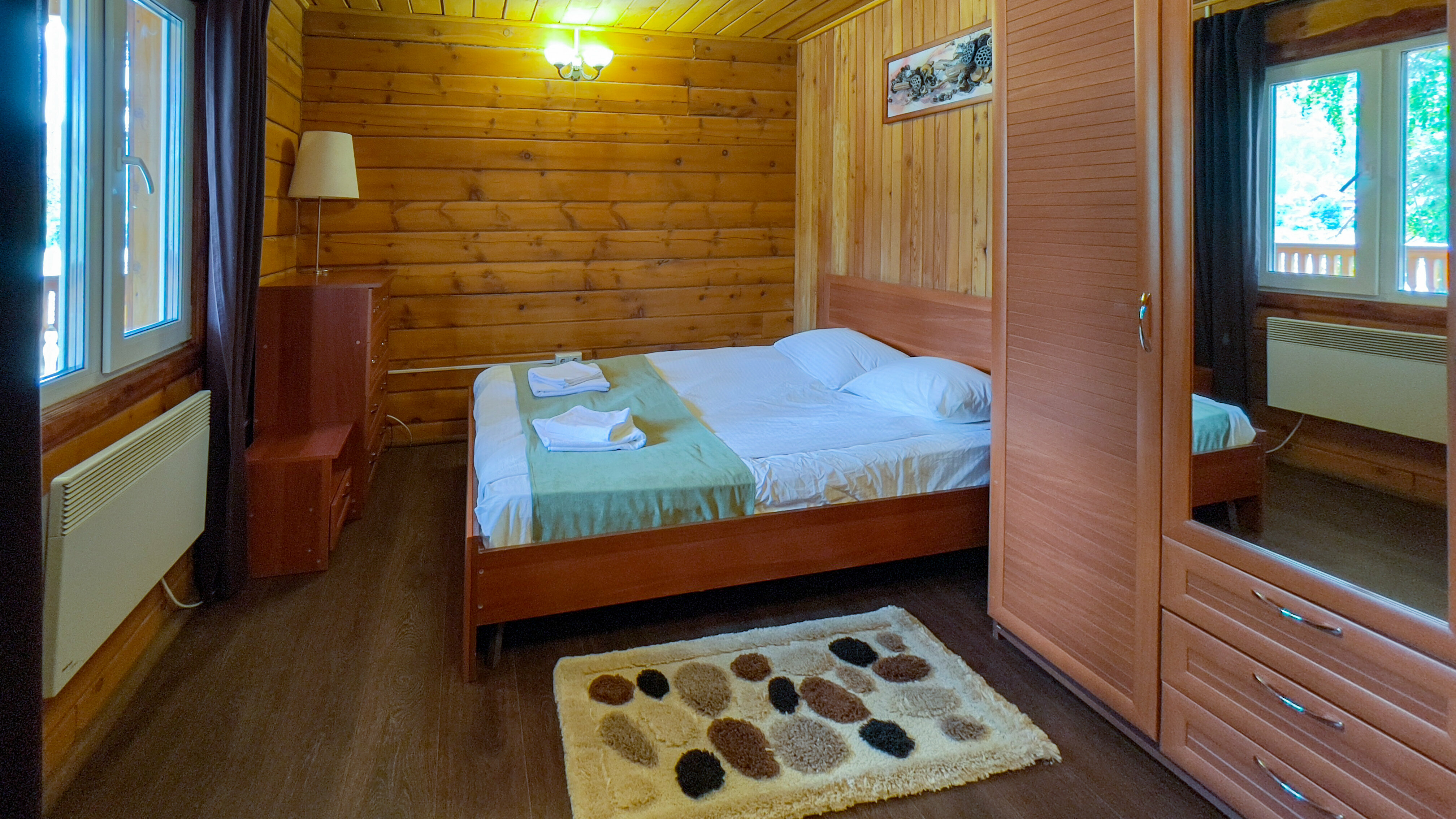 Коттедж с собственным бассейном