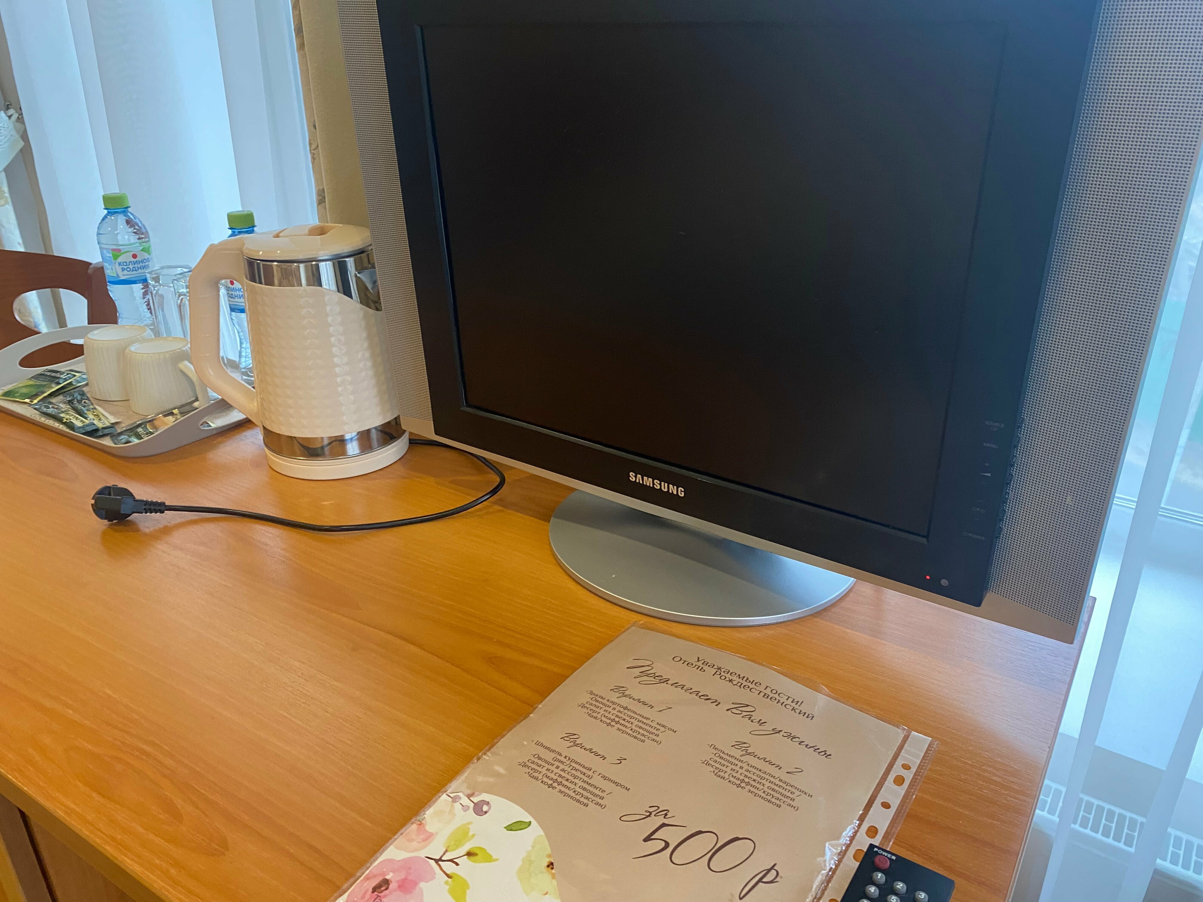 Двухместный номер с 2 отдельными кроватями и окном