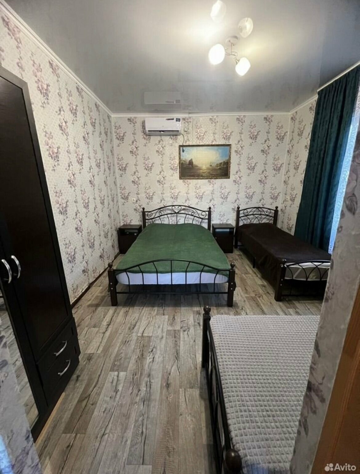 Четырехместный номер с видом на горы