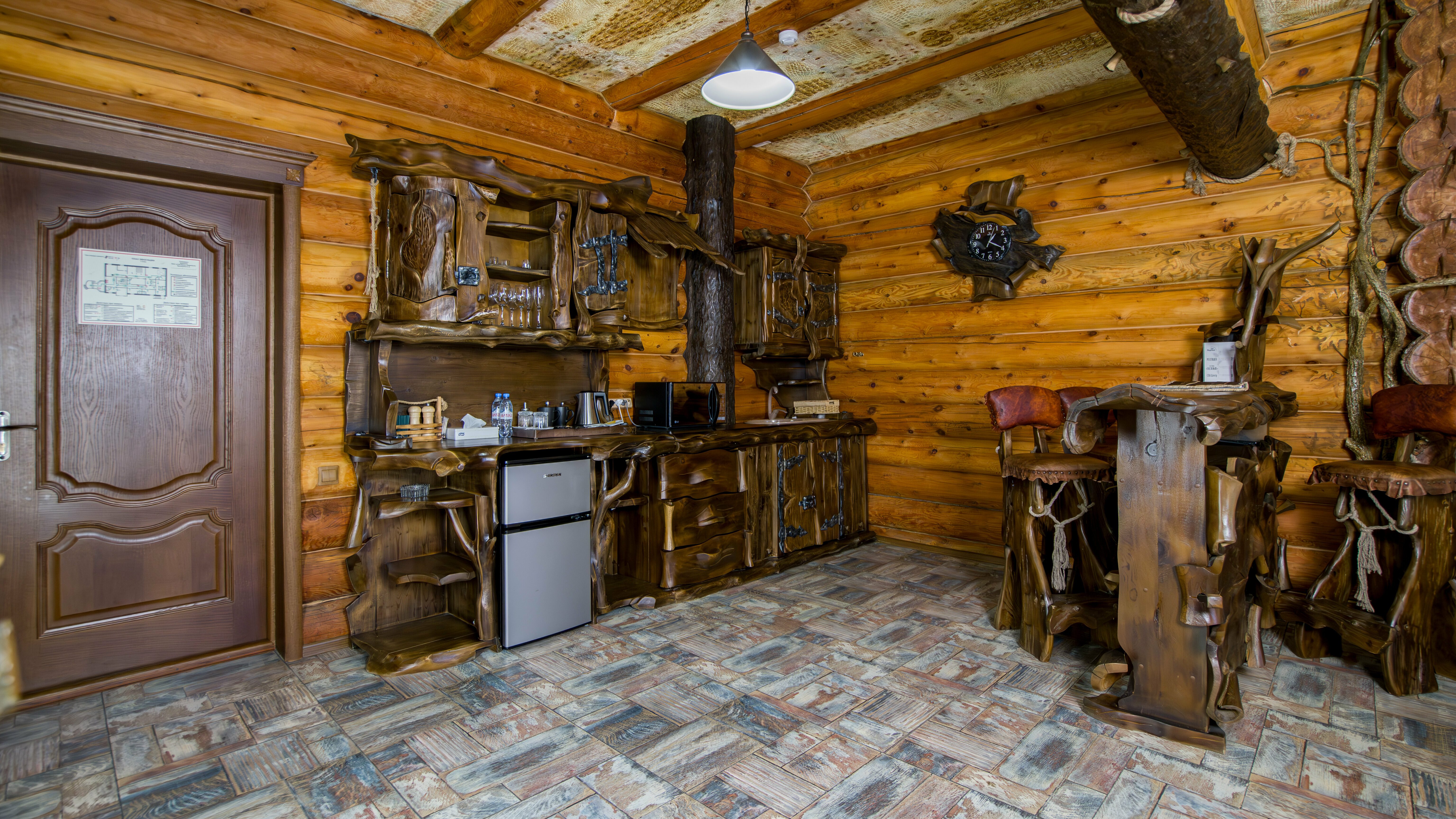 Апартаменты с балконом