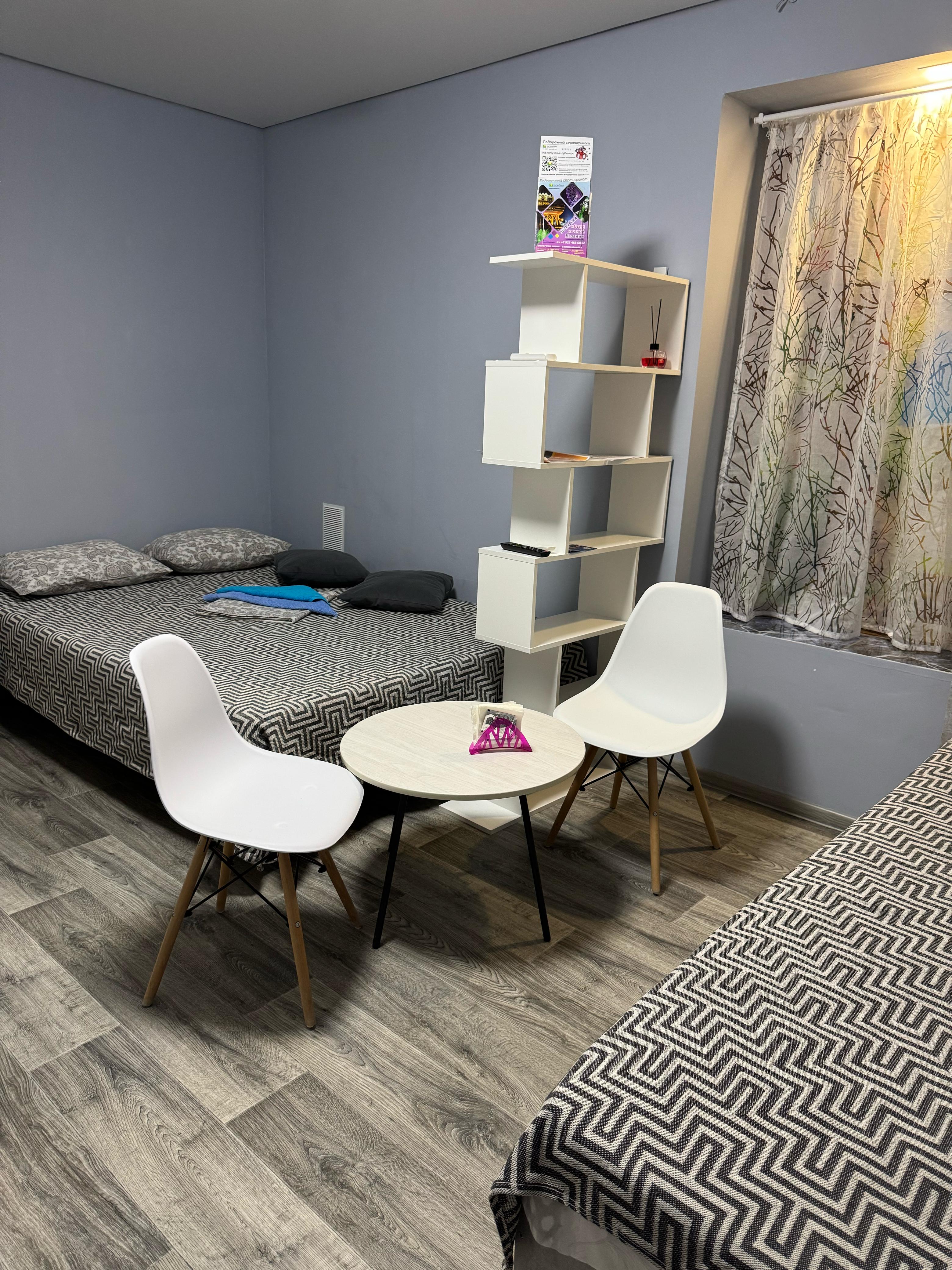 Трехместный номер с душем