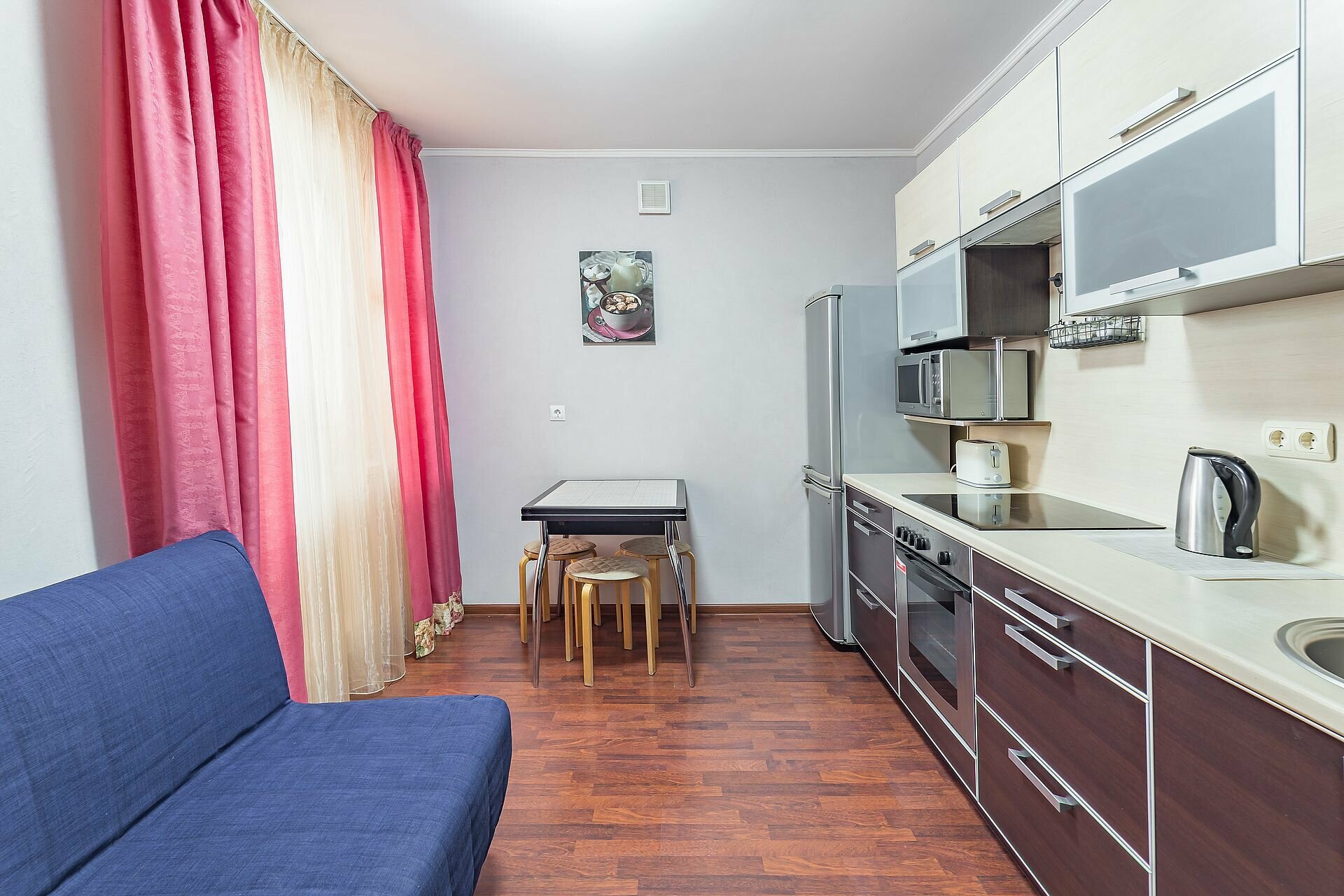 Апартаменты с балконом