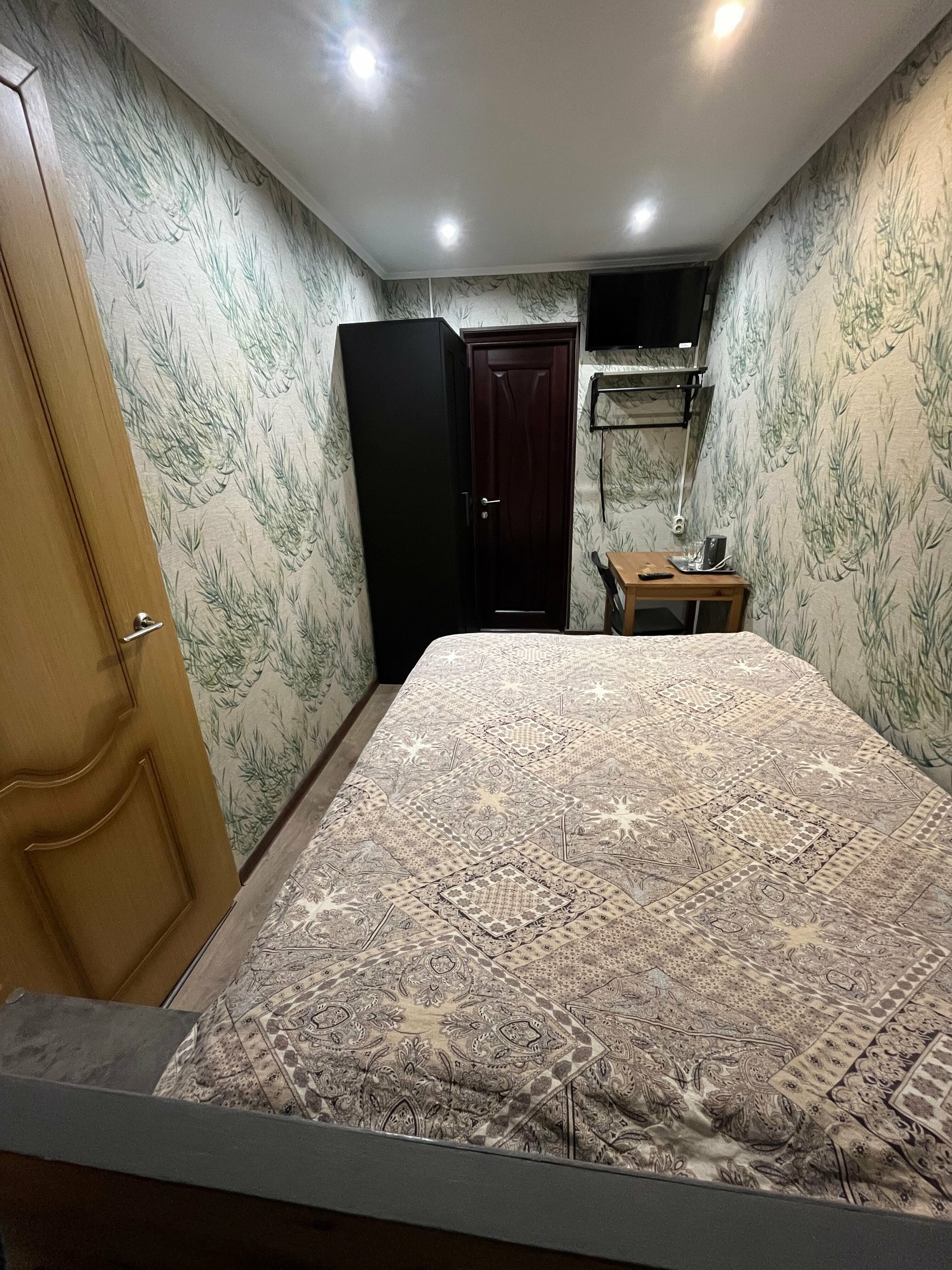 Двухместный классический номер с ванной комнатой