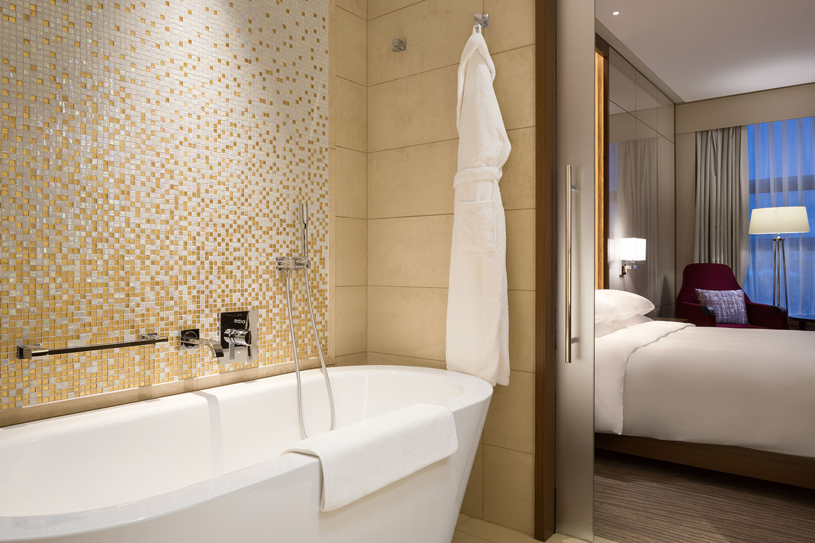 Номер с двумя односпальными кроватями и доступом в клубную гостиную