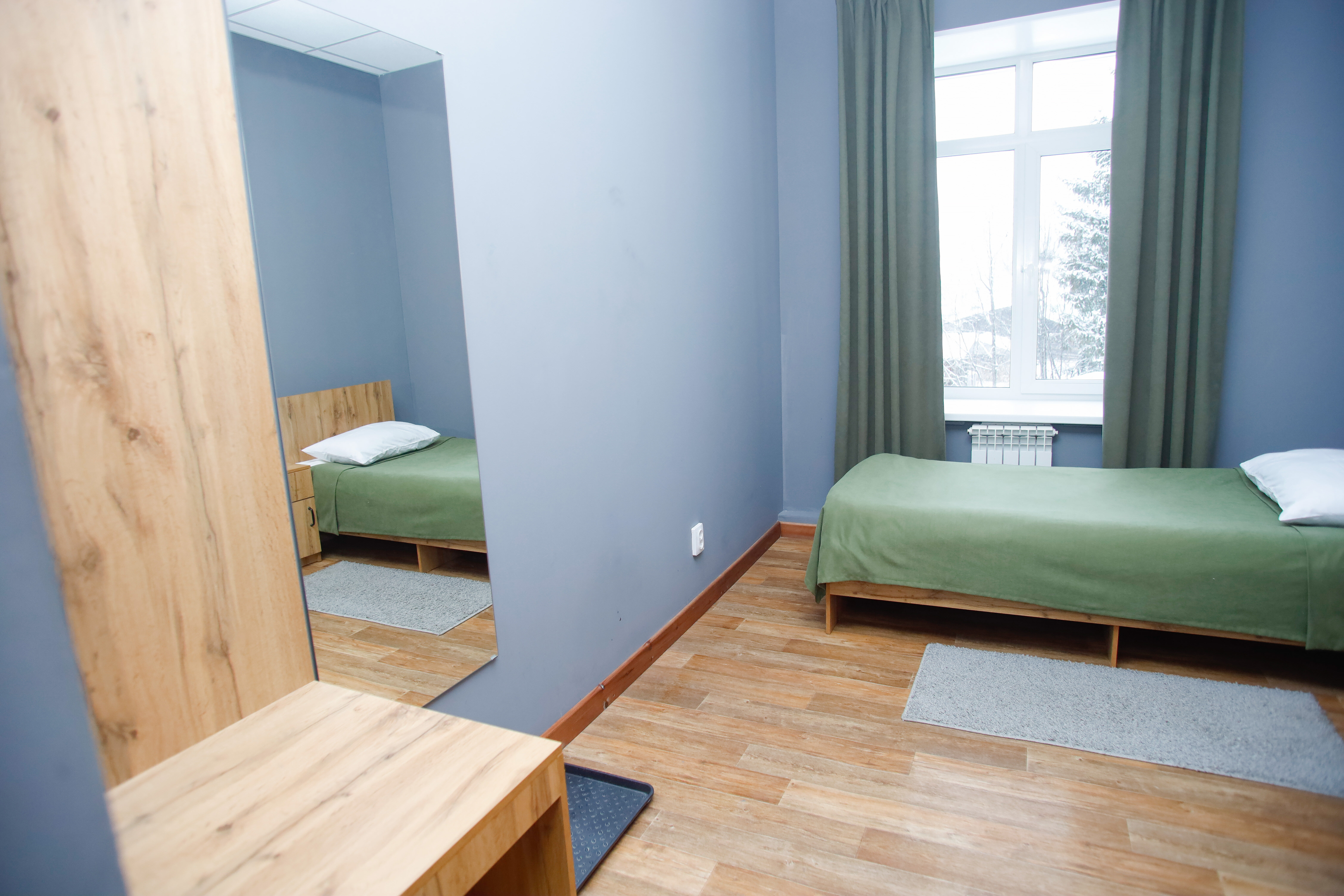 Одноместный номер с общим душем и туалетом