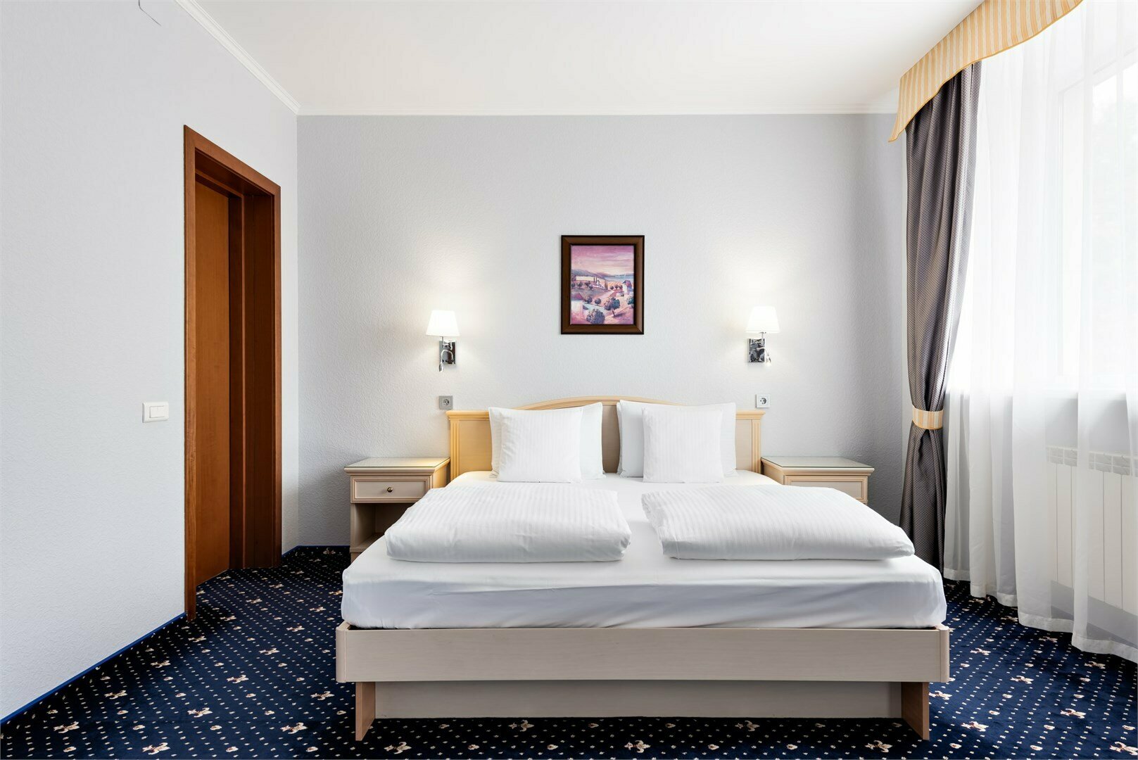 двухкомнатный номер ЛЮКС (корпус Классика)