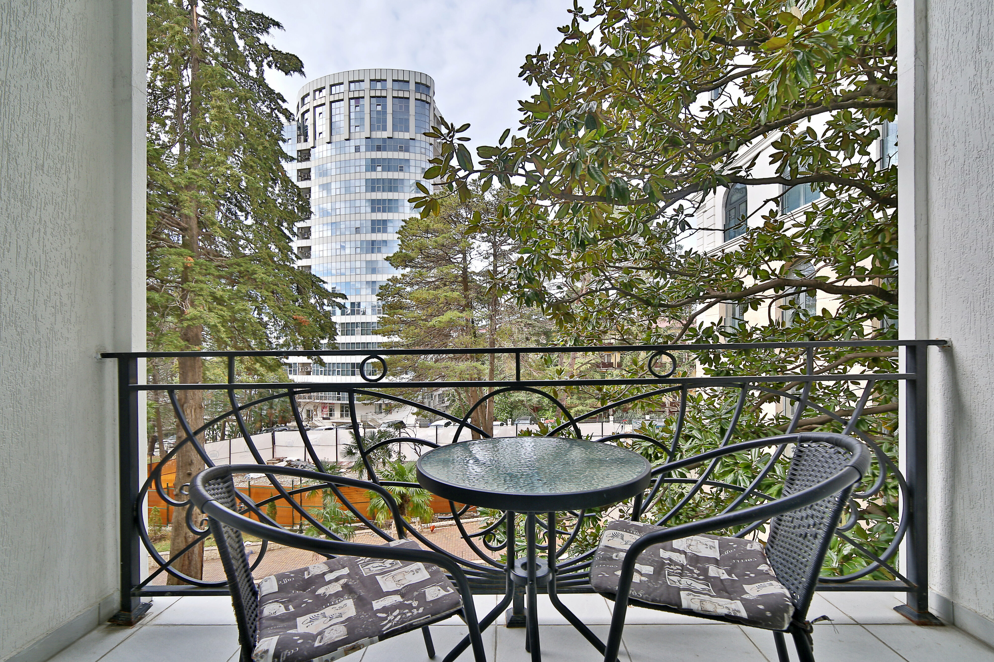 Улучшенный Стандарт с кухней и видом во двор