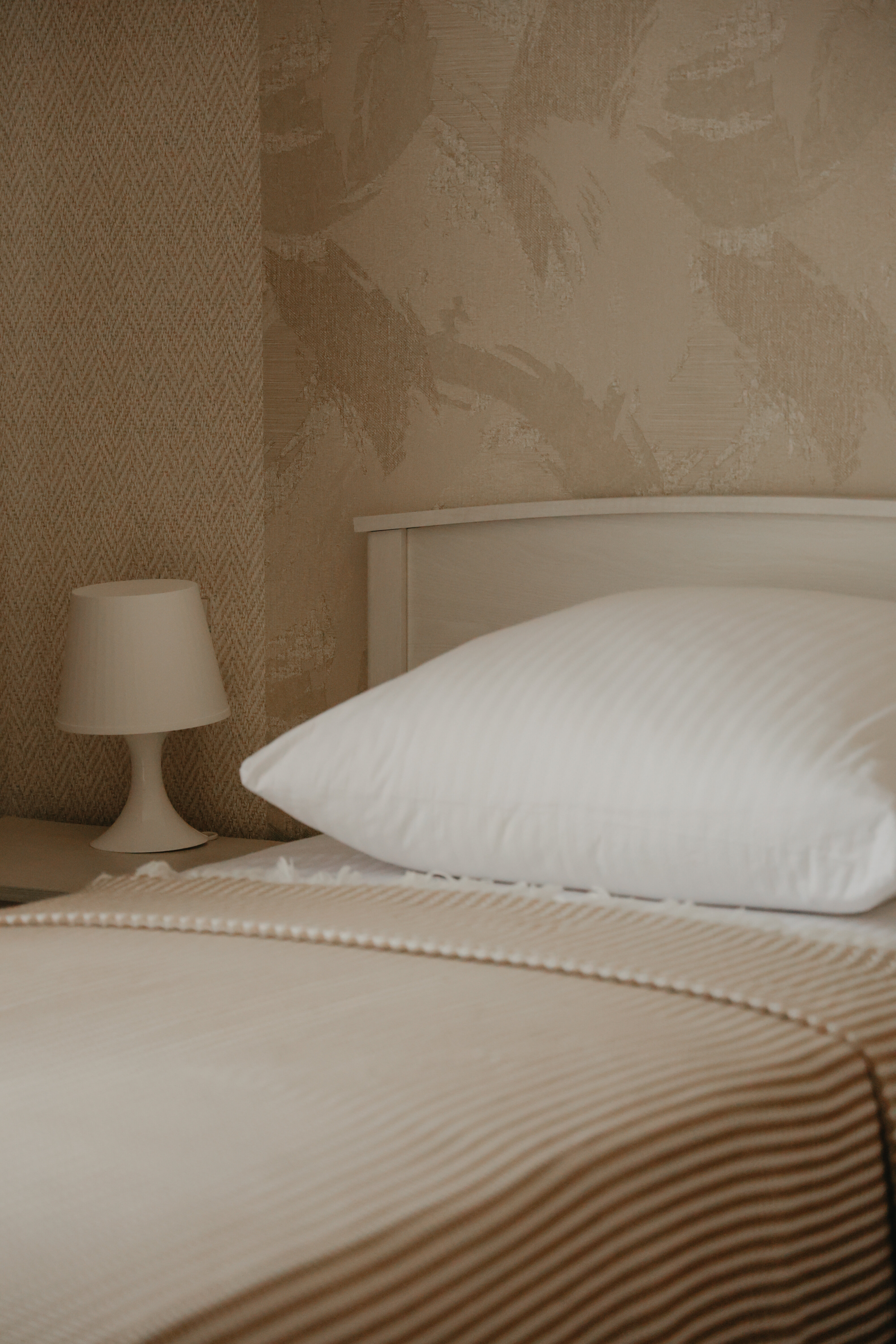 Просторный двухместный номер с 2 отдельными кроватями