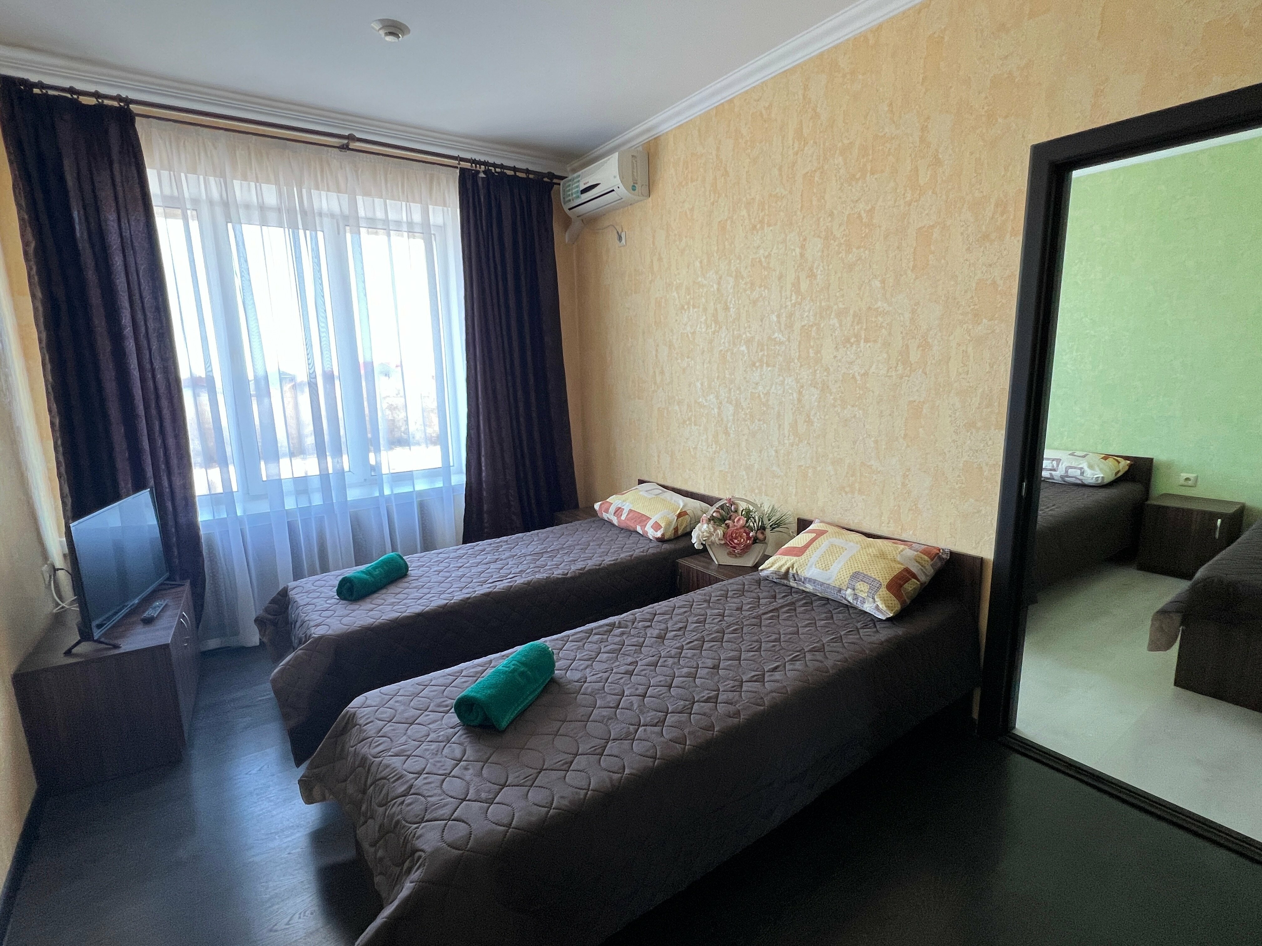 Пятиместный двухкомнатный