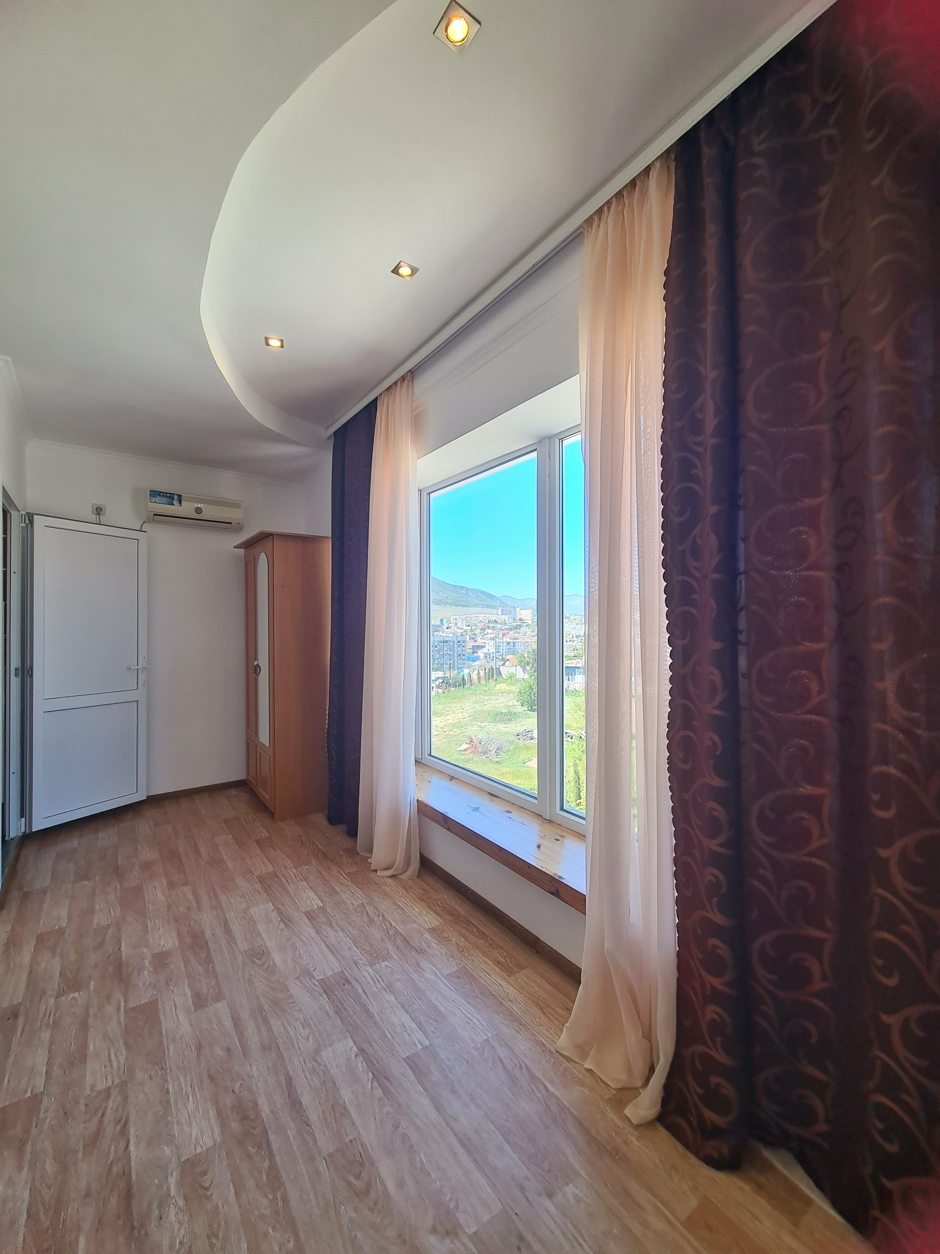 Люкс с видом на город