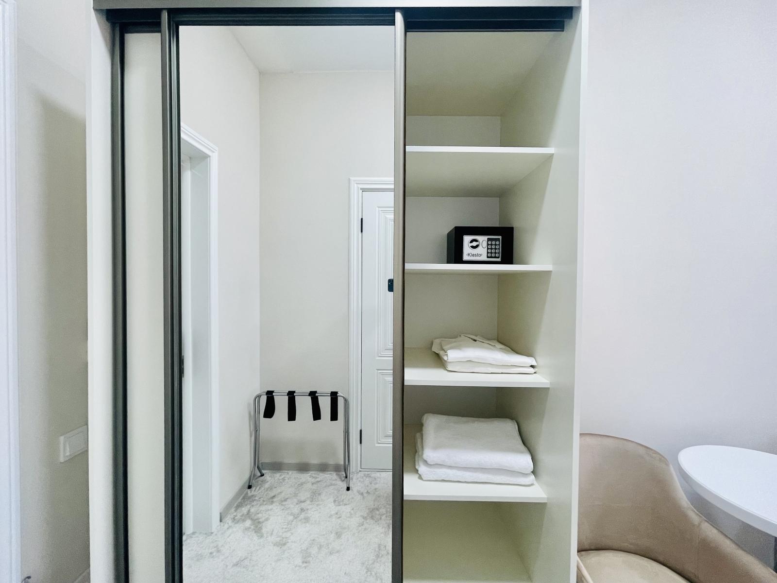 Трехместный номер Делюкс с видом на море