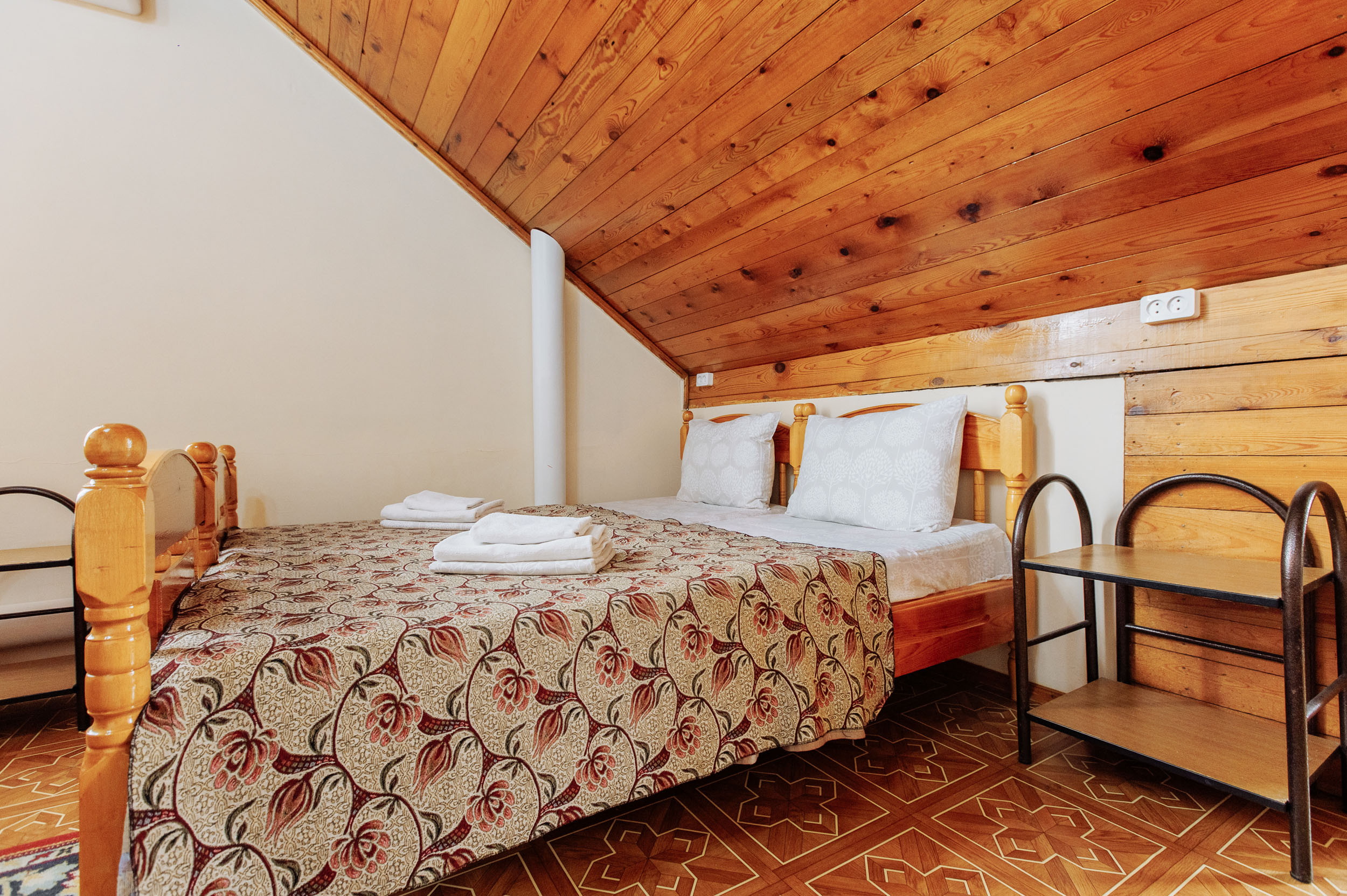 Эконом | семейный | мансарда