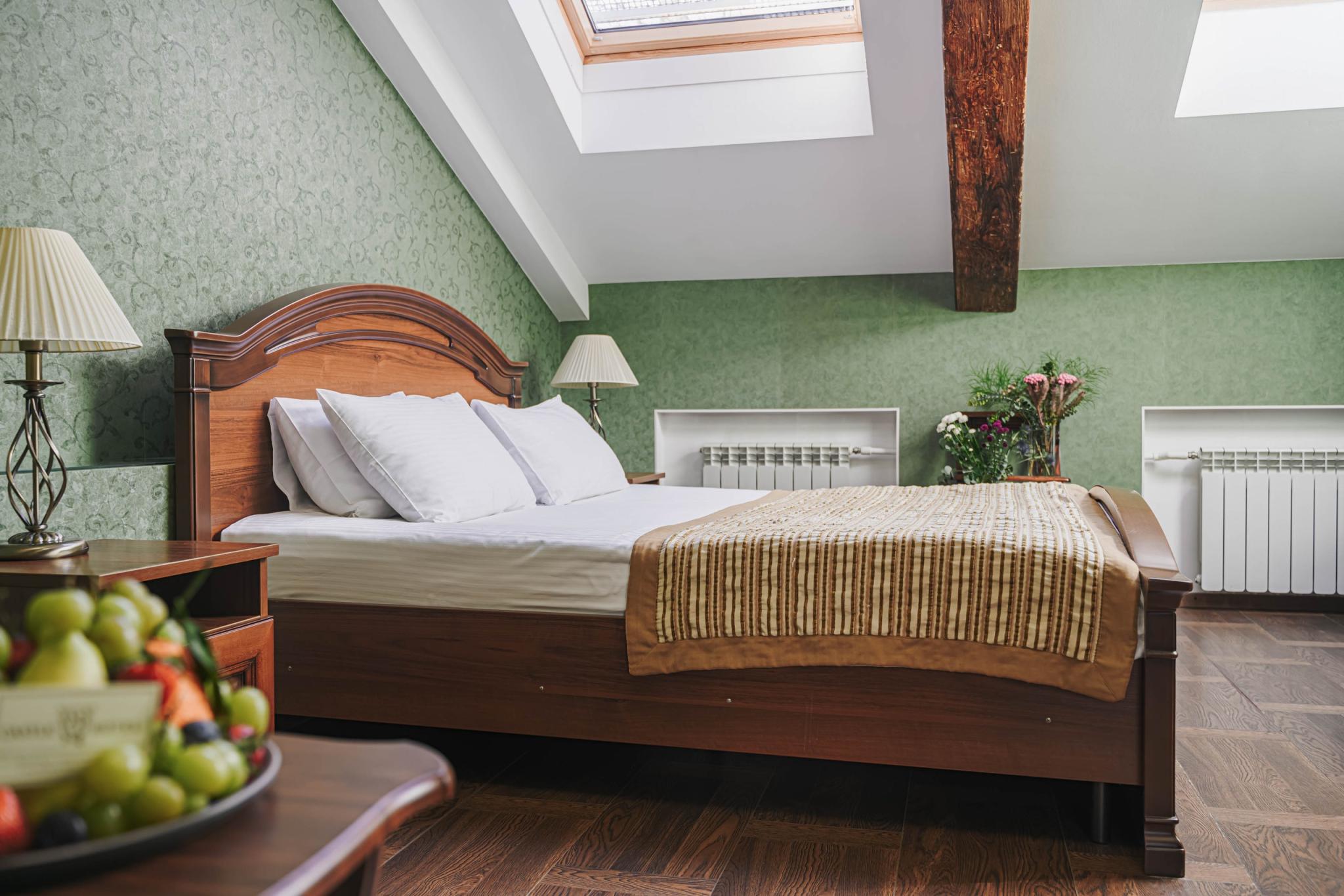 Номер улучшенный (мансарда)