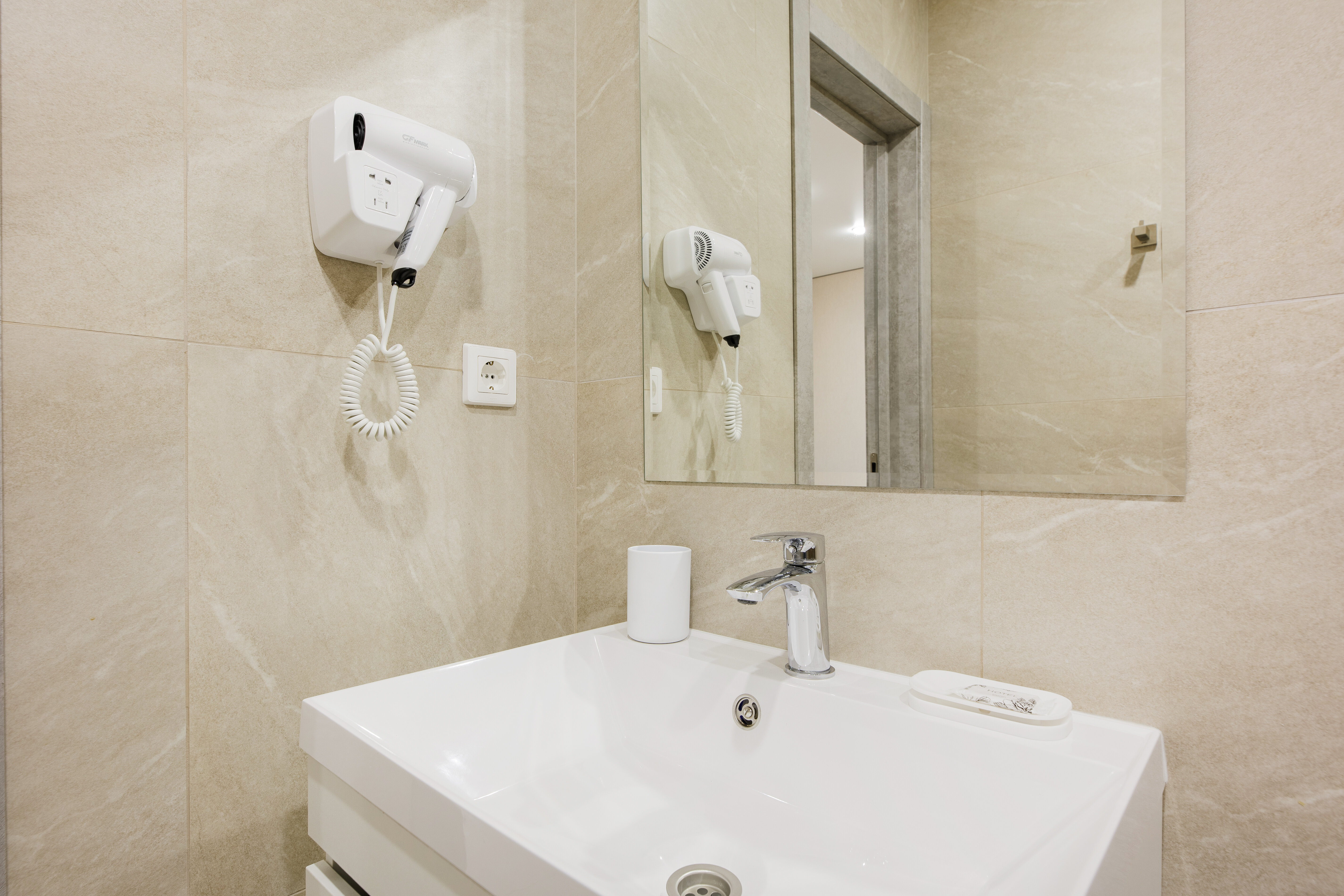 Большой двухместный номер с 1 кроватью