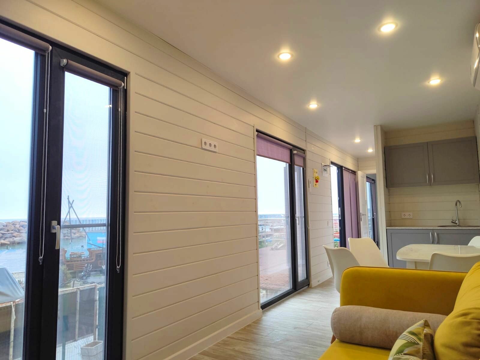 Коттедж с видом на море