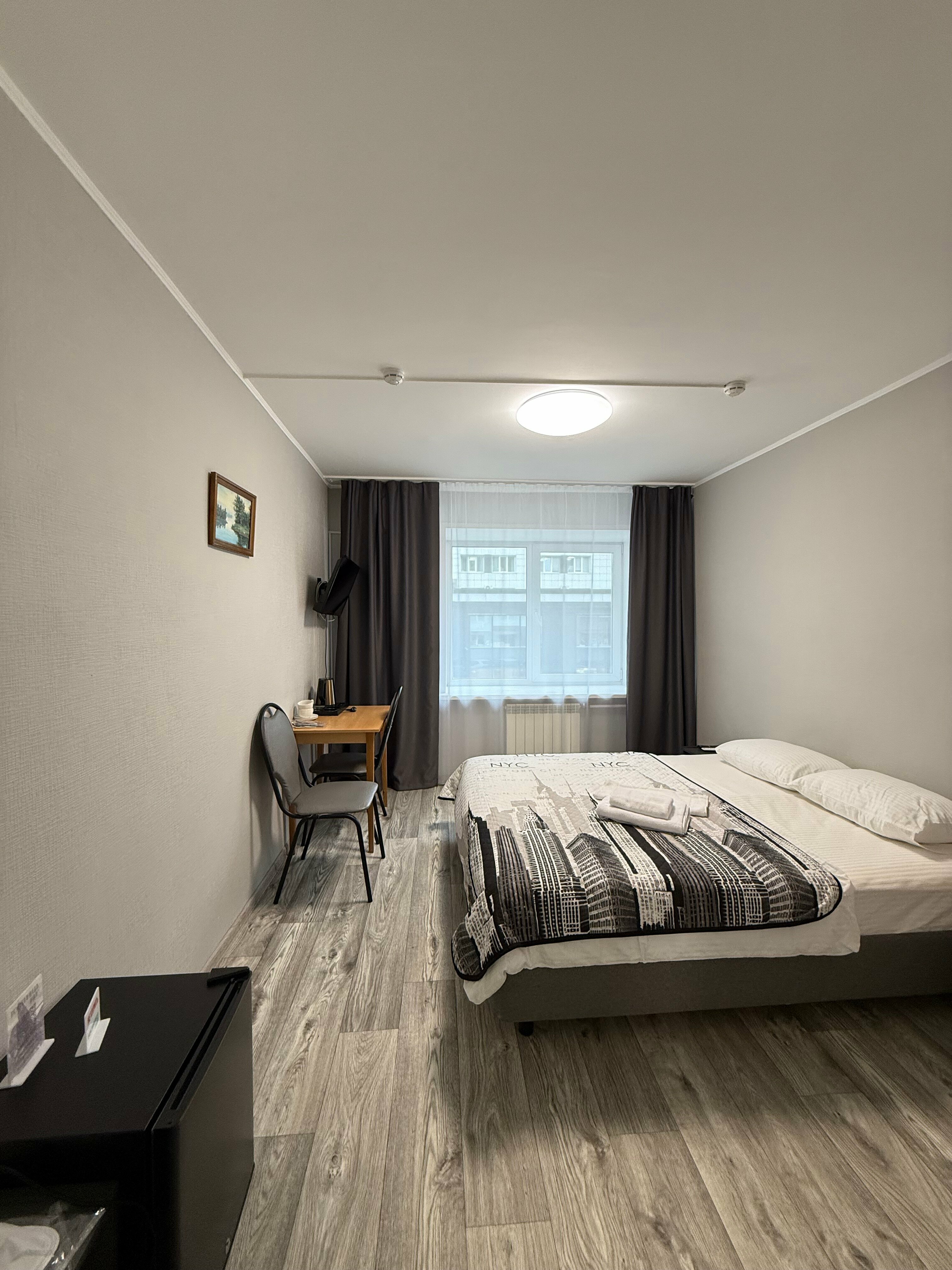 Одно-двухместный номер Стандарт Улучшенный Двухспальная кровать Улучшенный