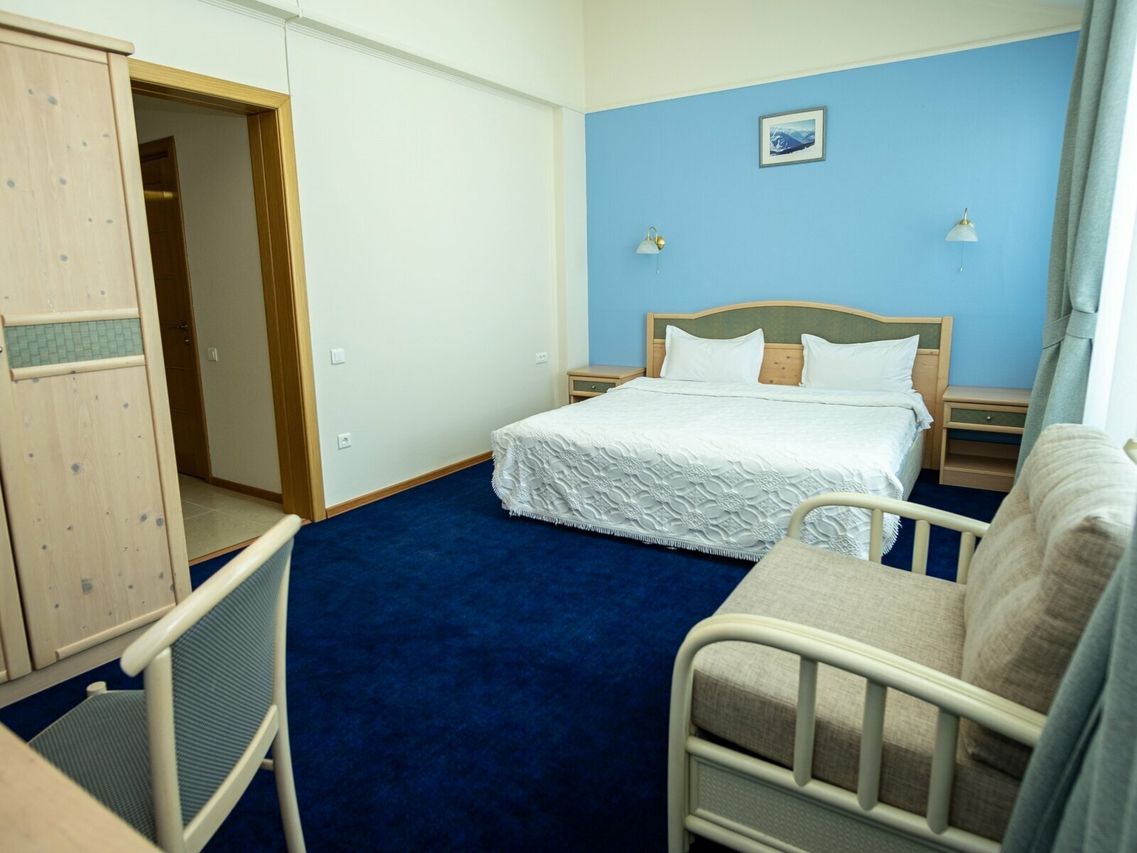 Улучшенный трехместный номер