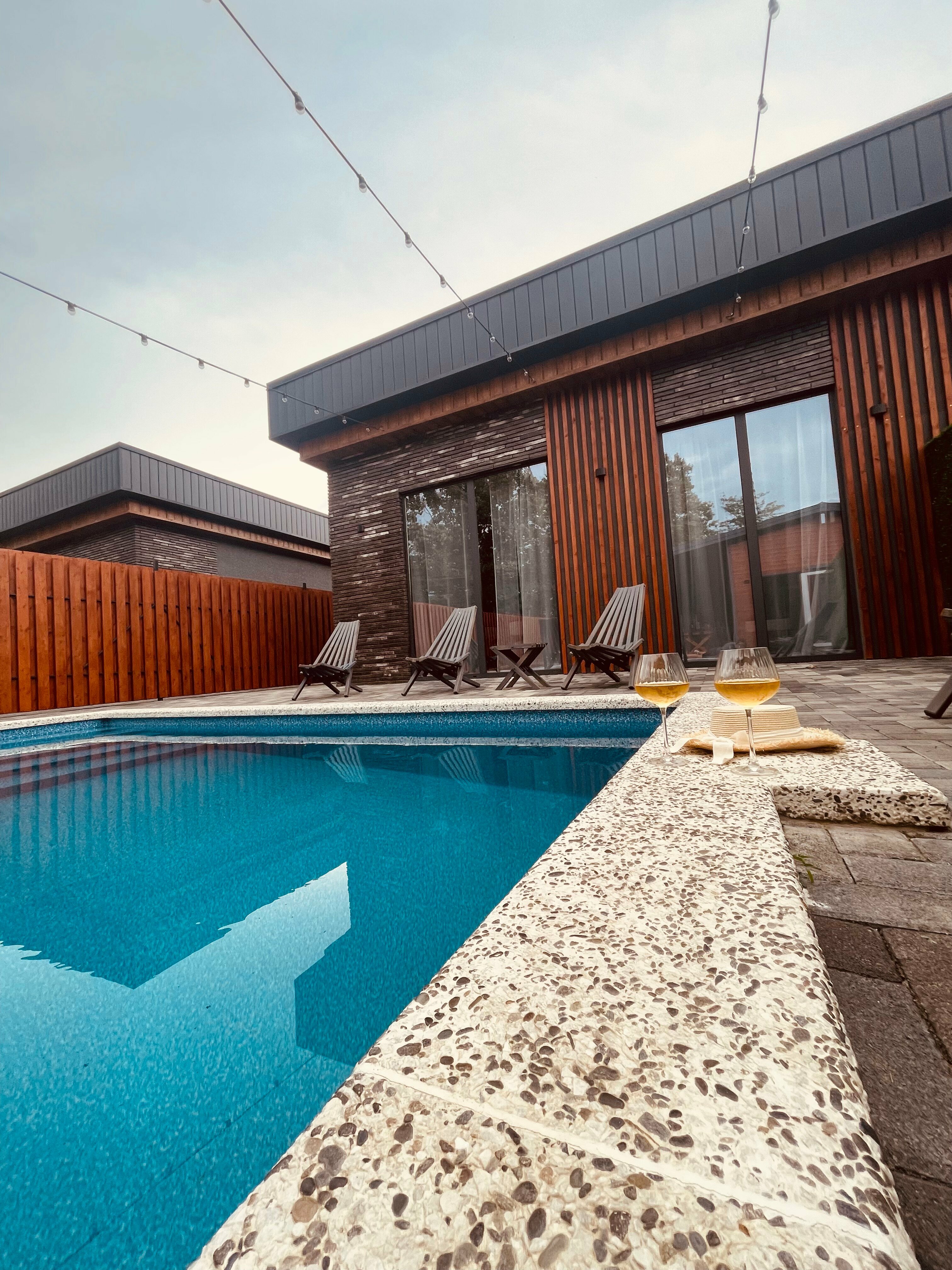 Таунхаус с собственным бассейном