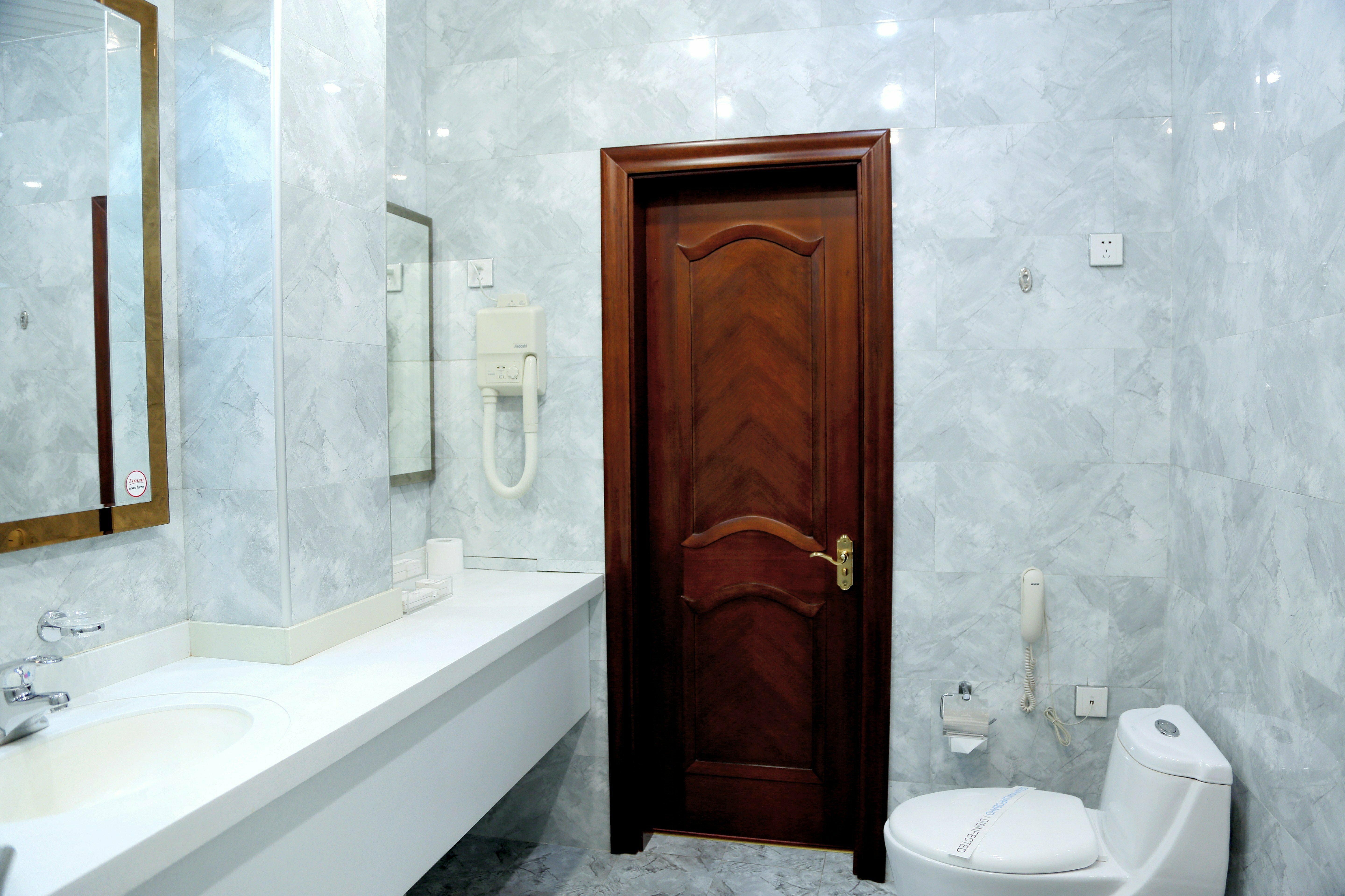 Улучшенный двухместный номер с 1 кроватью