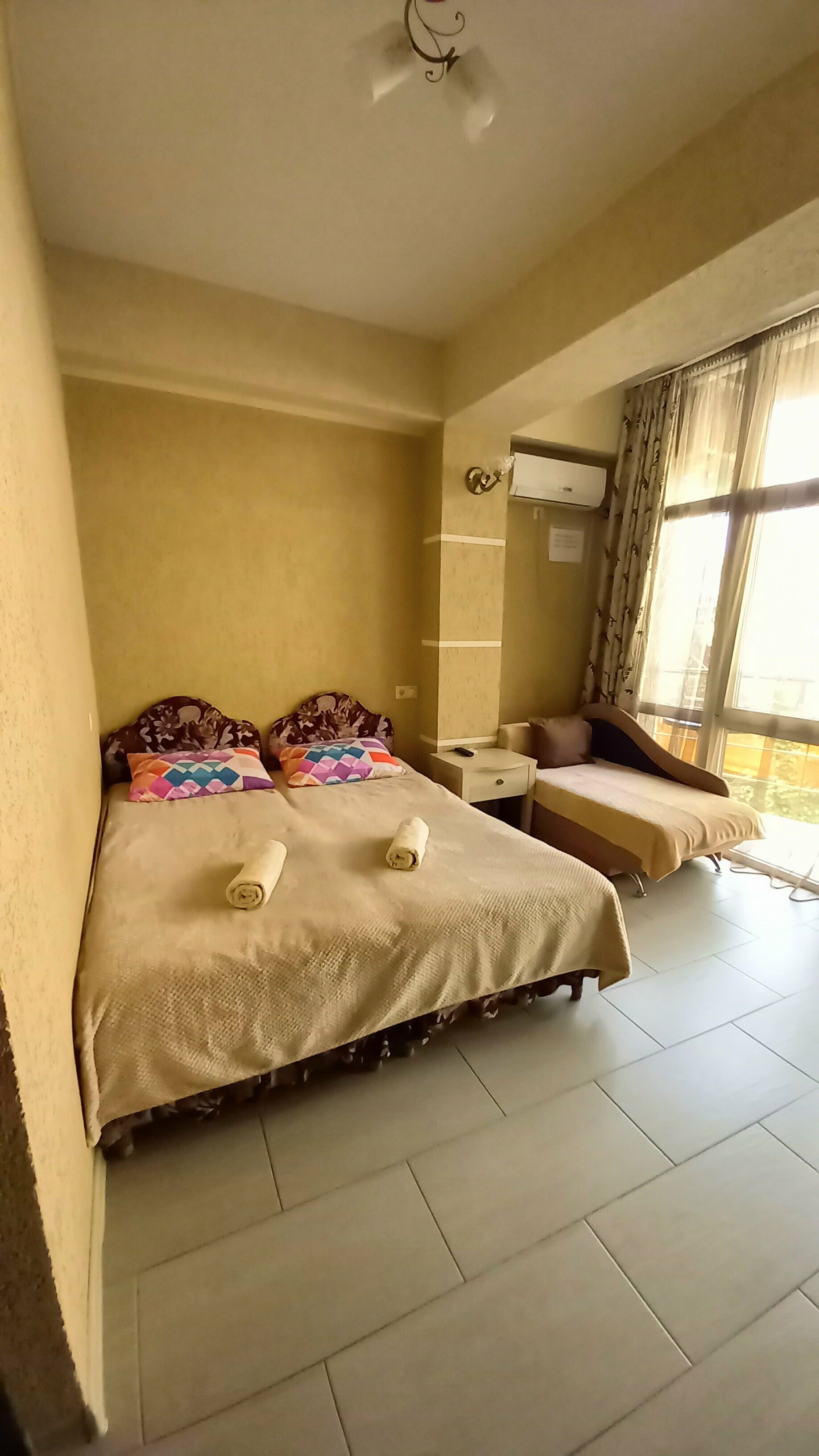 Двухместный номер с 1 кроватью или 2 отдельными кроватями и балконом