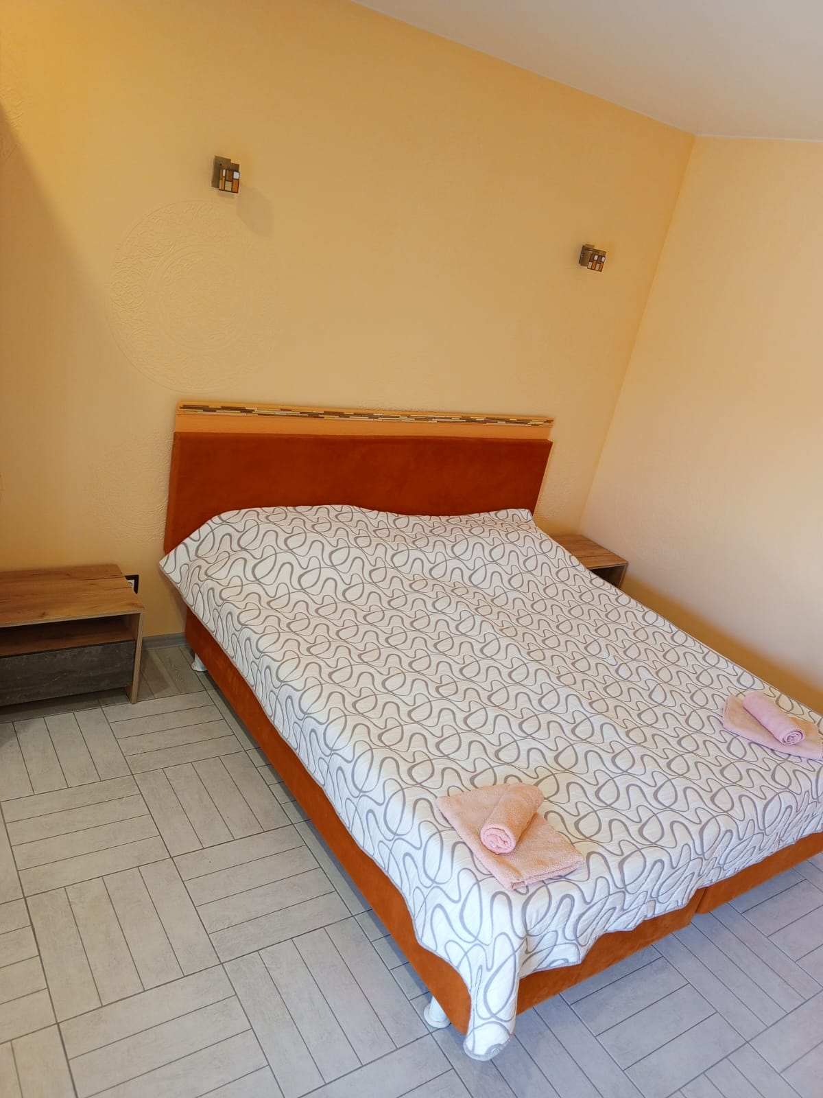 Двухместный номер с 2 отдельными кроватями и душем