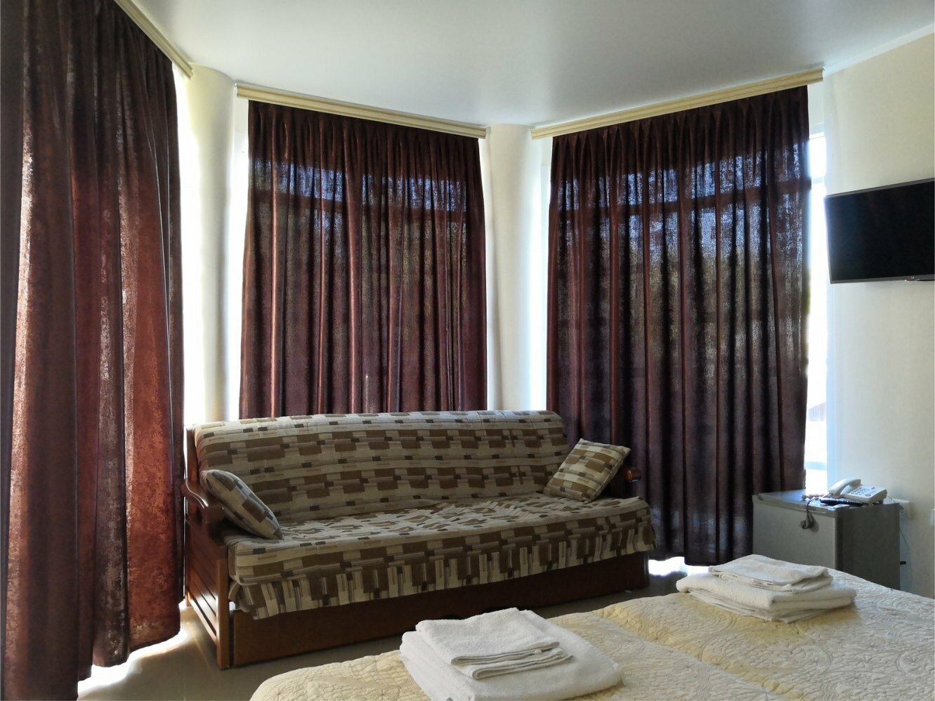 Двухместный номер Делюкс с 1 кроватью или 2 отдельными кроватями и балконом