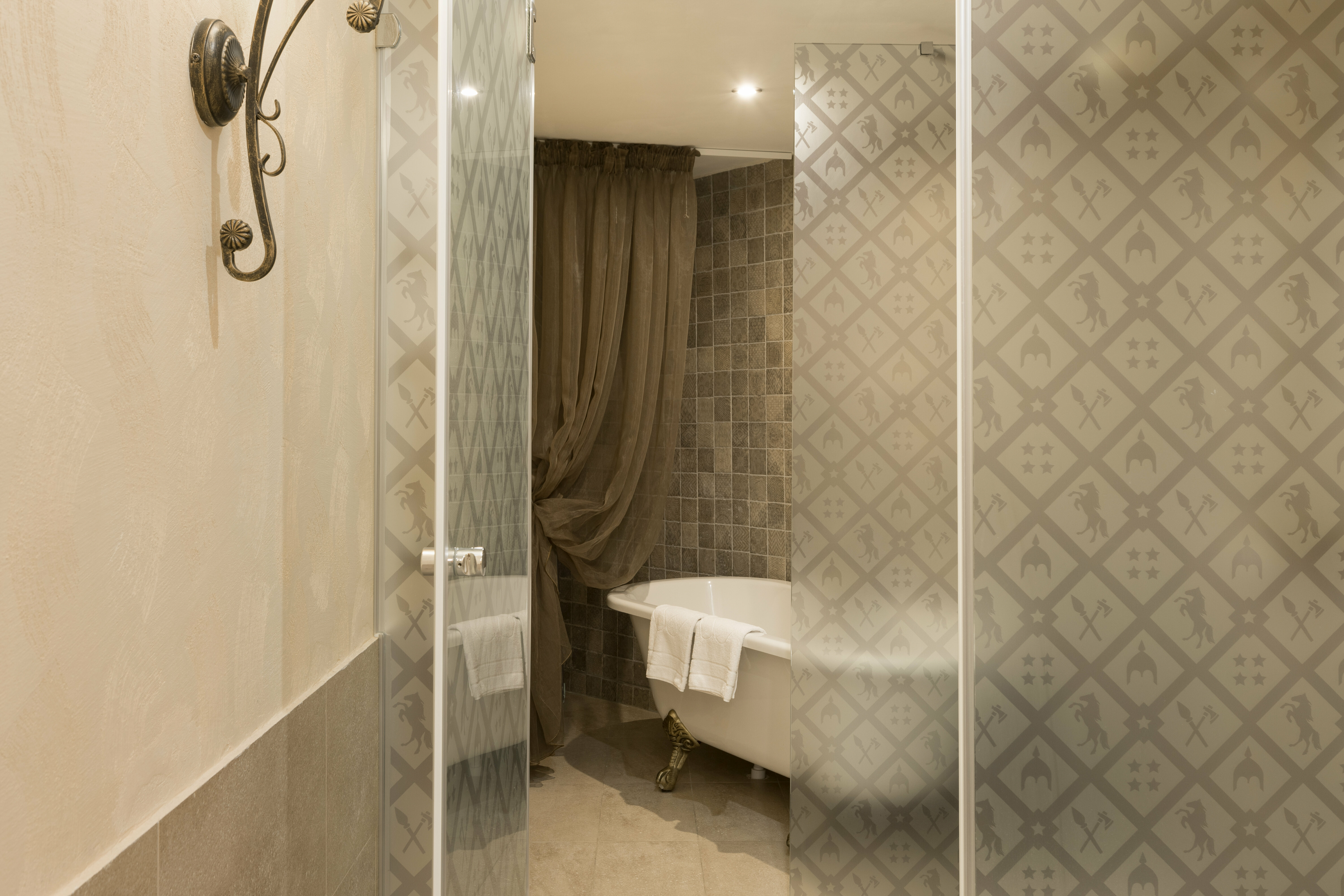 Люкс Короля (+ билеты  в Сочи Парк)