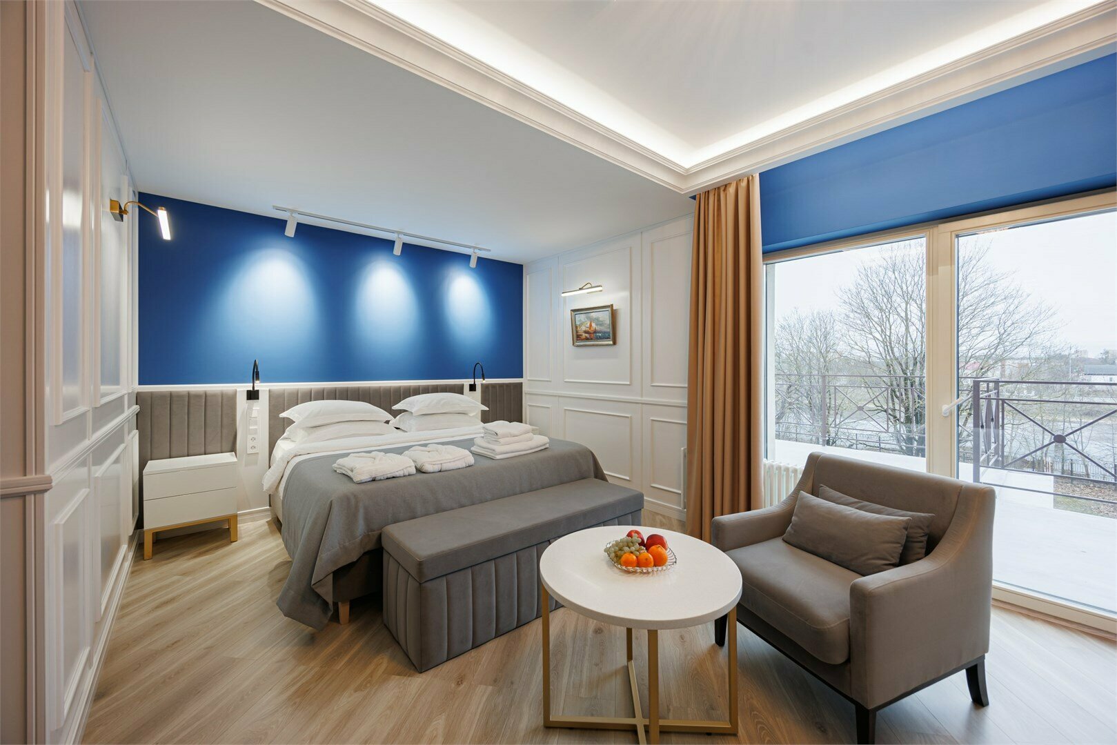 Полулюкс с террасой