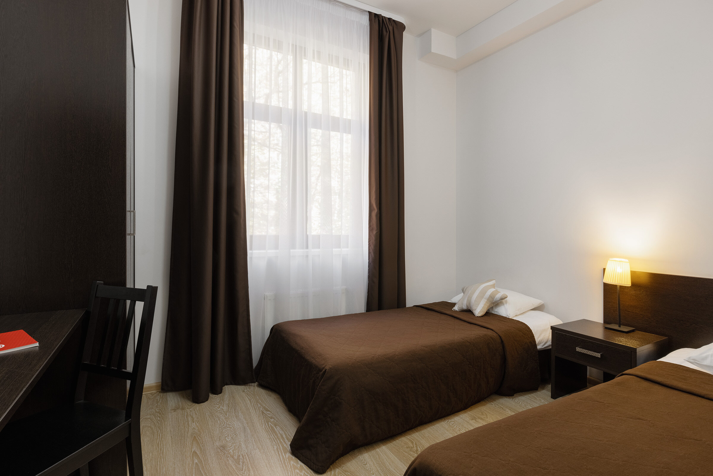 4-комнатные апартаменты с отдельной кухней