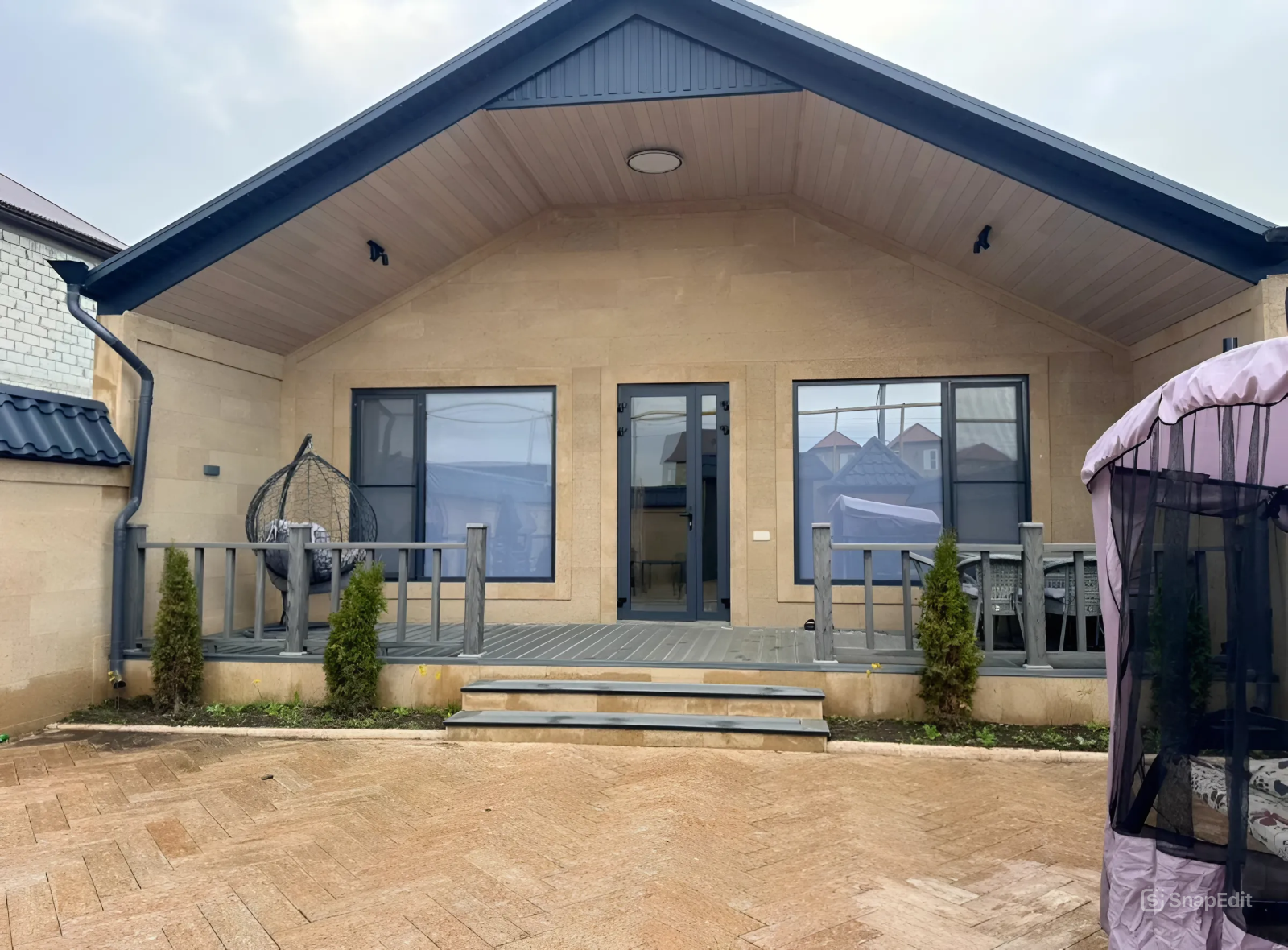 улучшенный семейный номер с собственной душевой