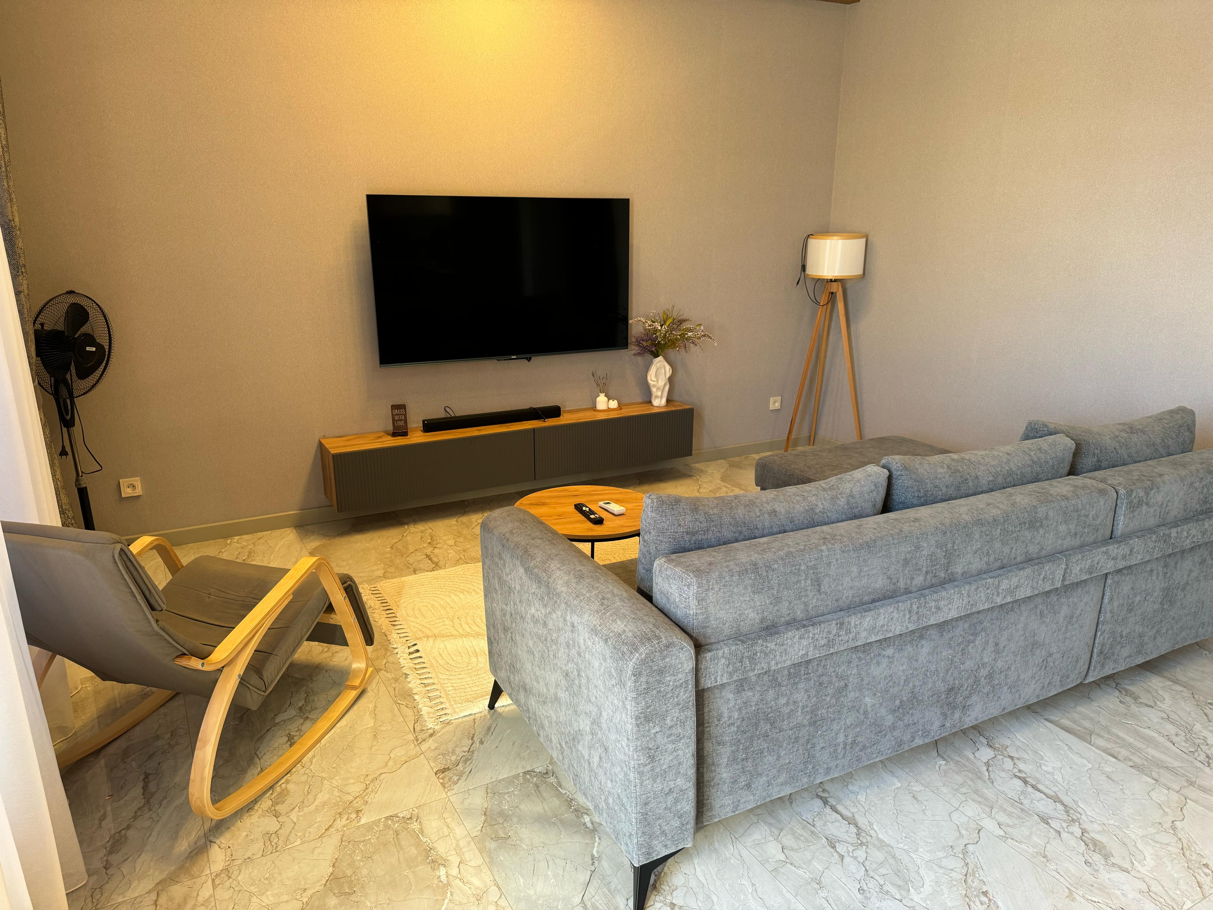 улучшенный семейный номер с собственной душевой