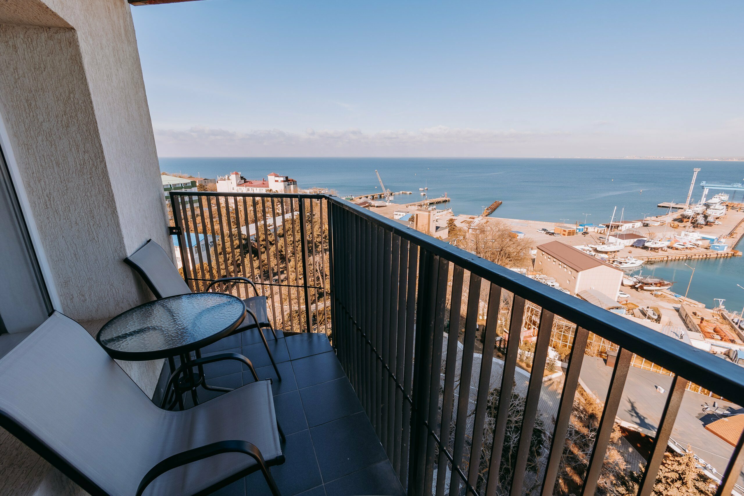 Номер-студия с видом на море