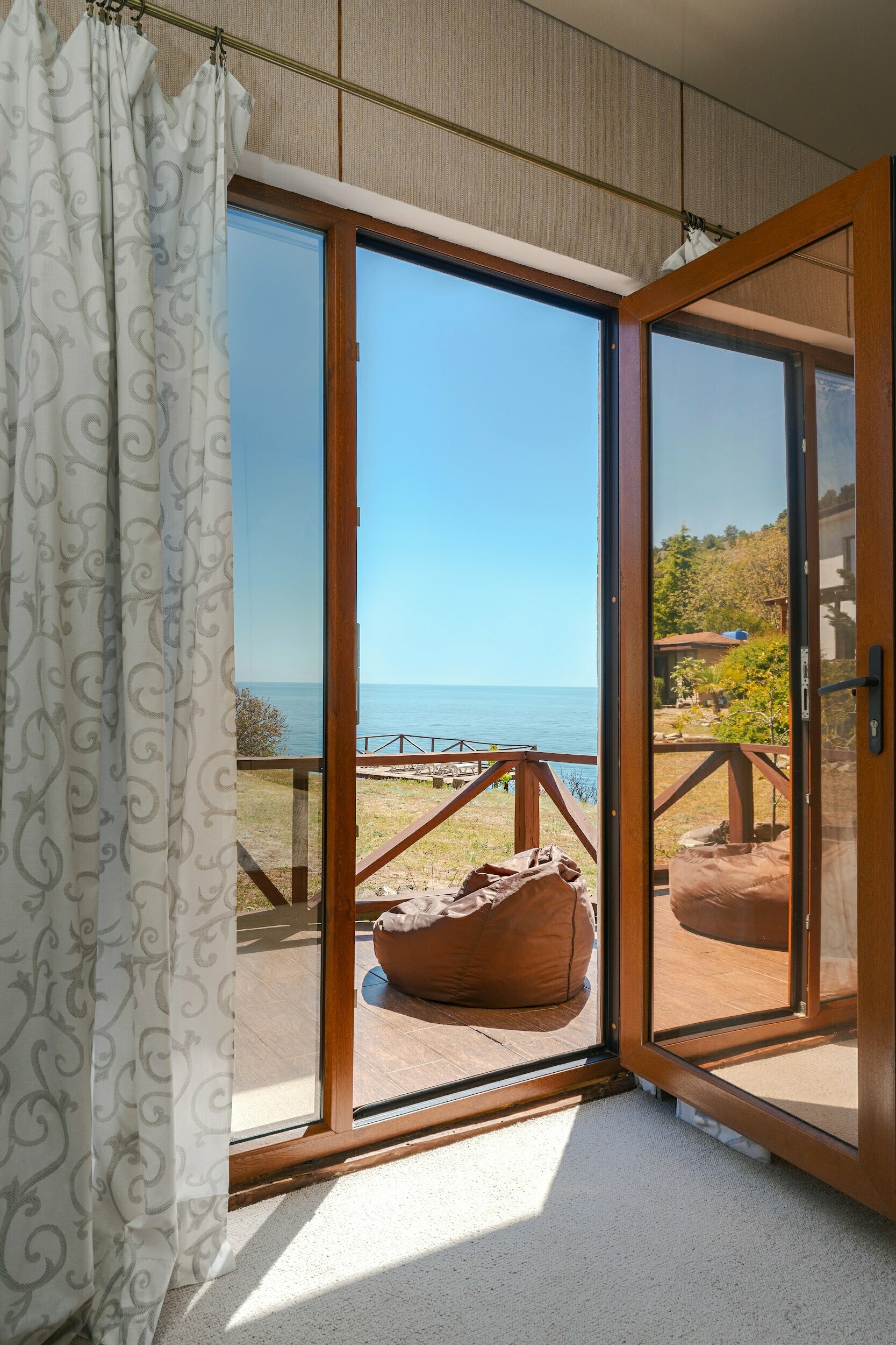 Люкс с видом на море