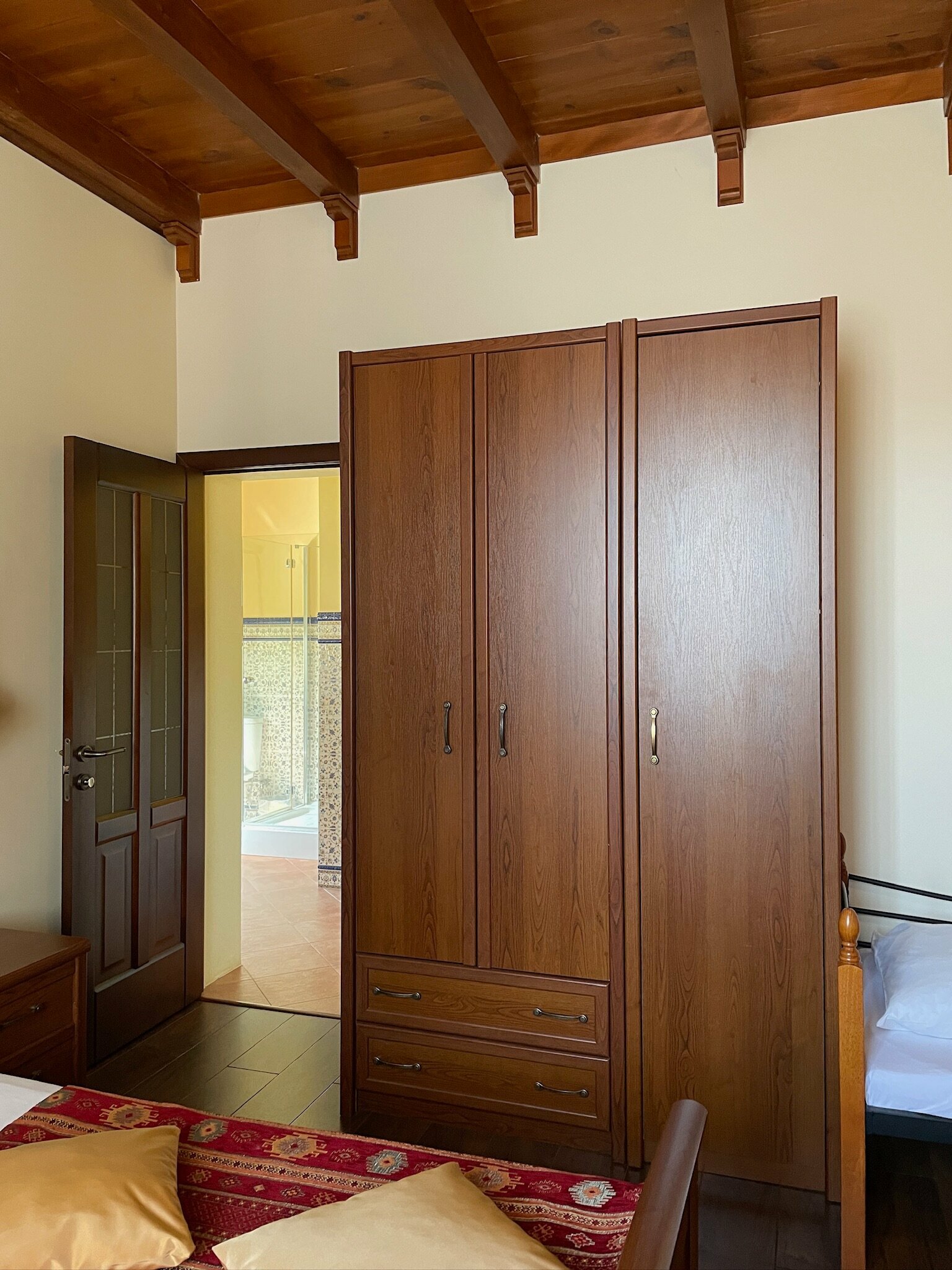 Комфорт с балконом и видом на бассейн