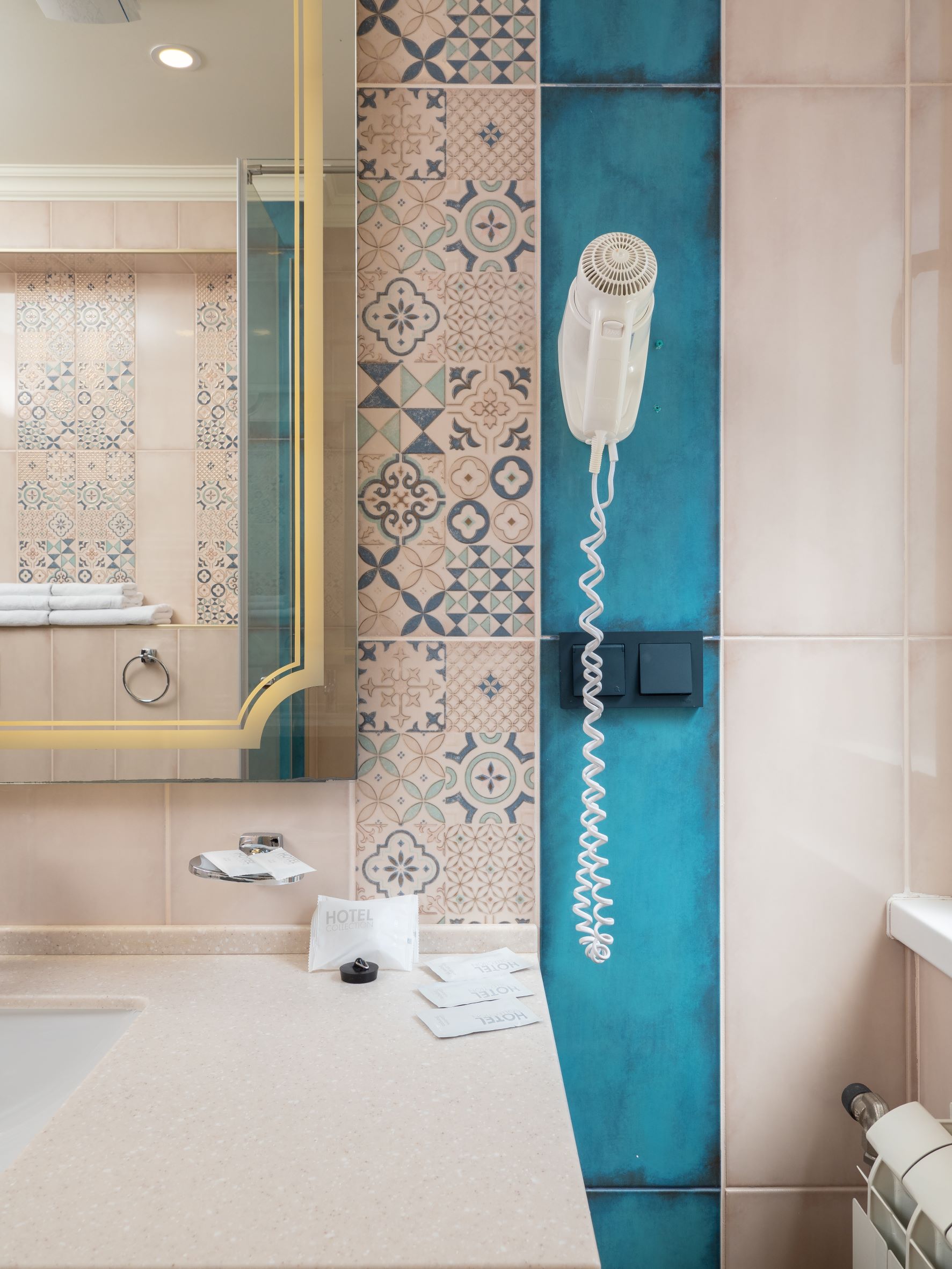 Джуниор Сюит Семейный