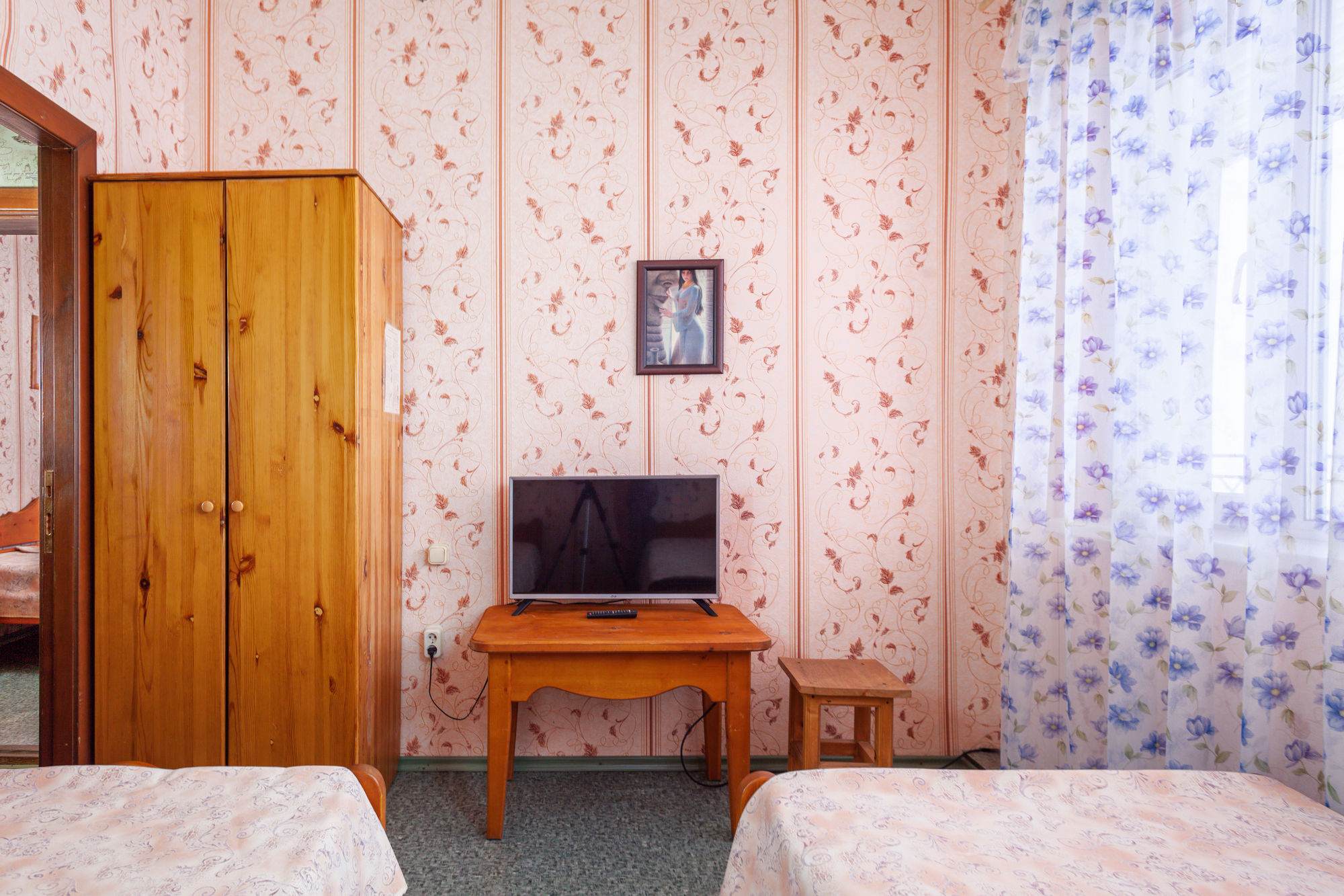 Четырехместный номер с балконом