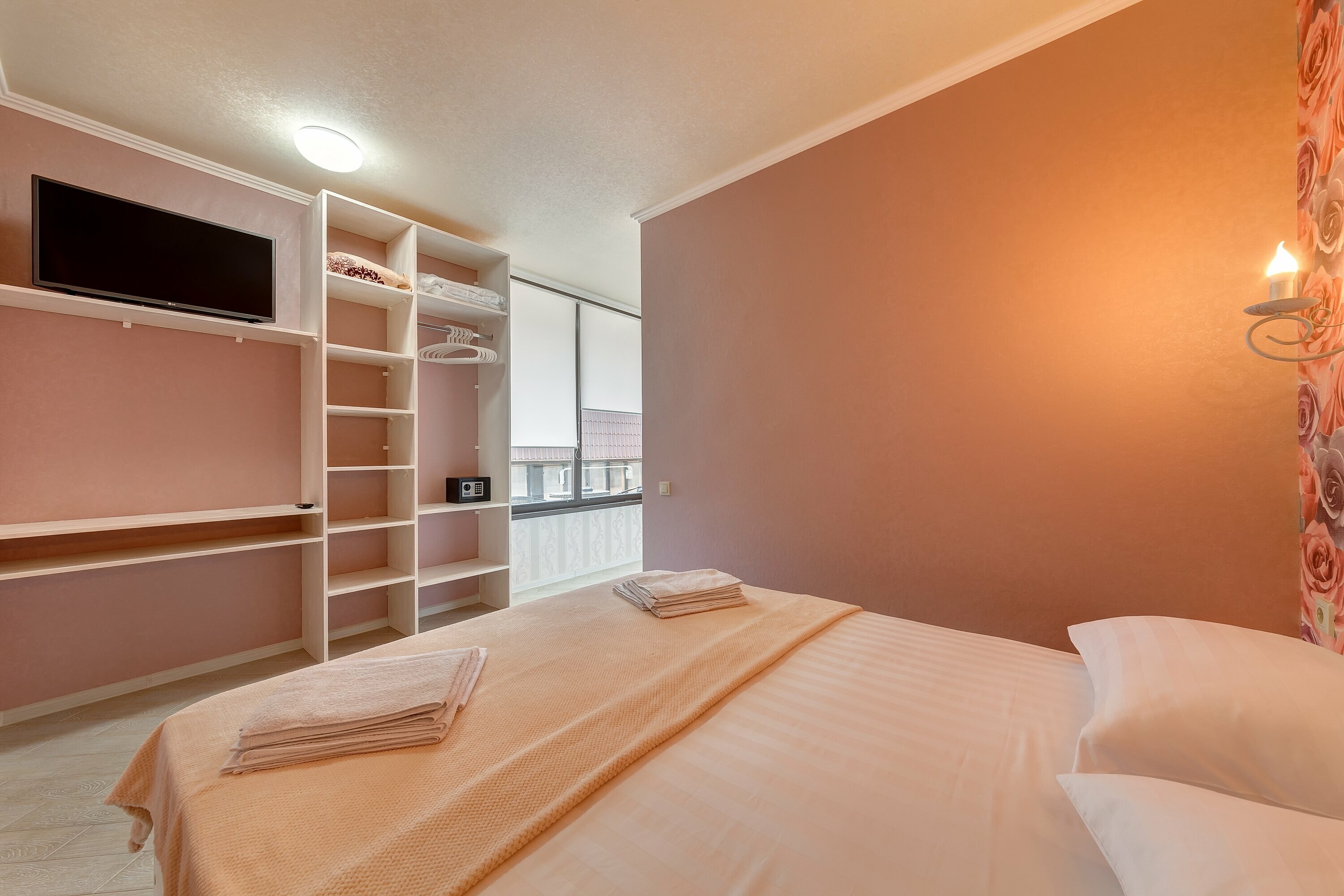 Семейный номер с видом на горы