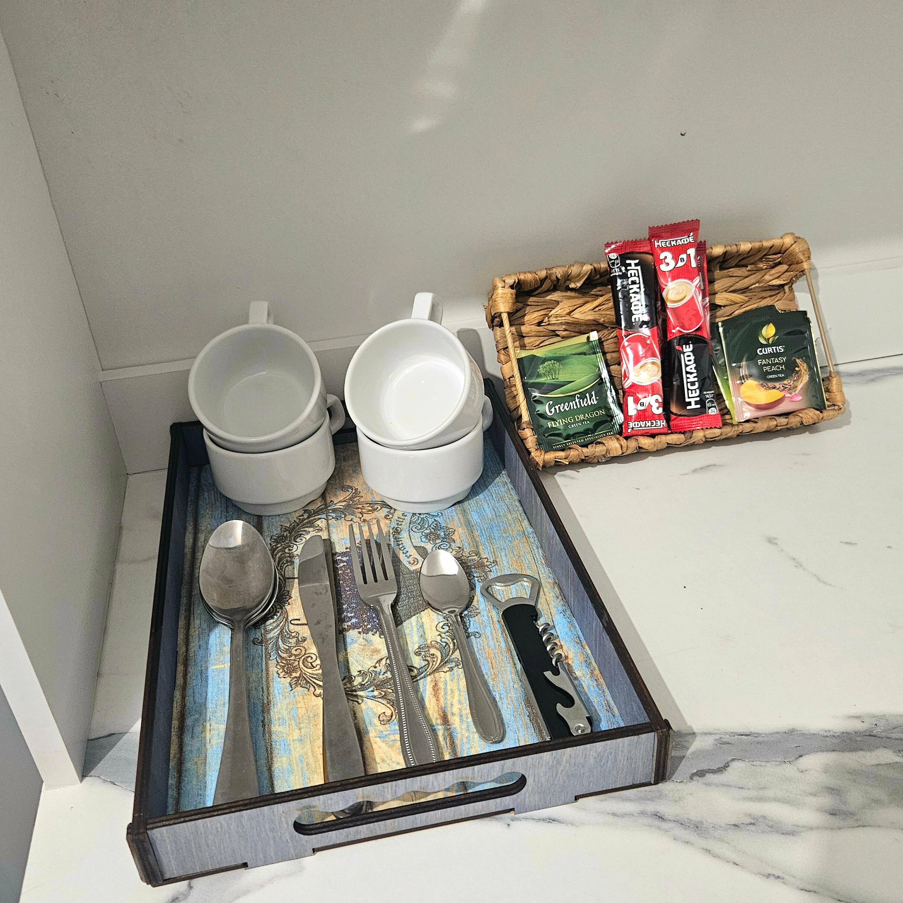 Люкс с видом на бассейн